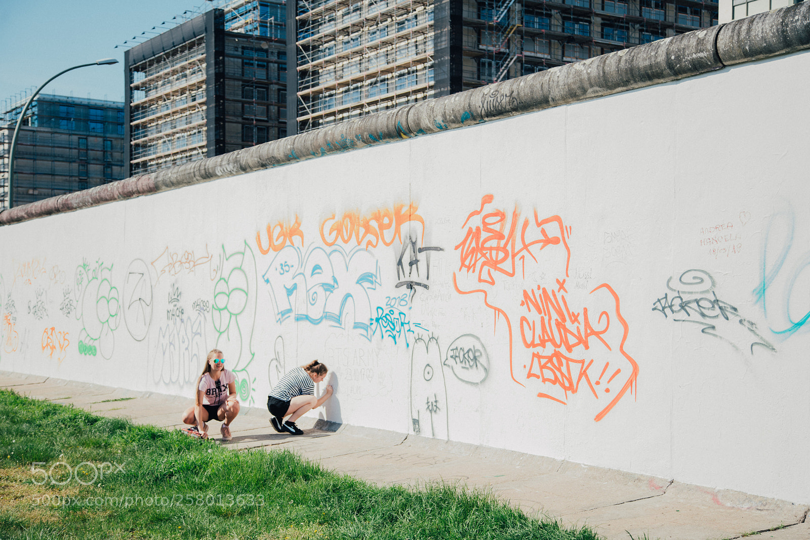 Sony a7R II sample photo. Berlin wall photography