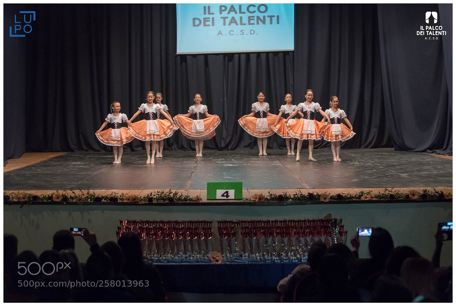 Nikon D850 sample photo. Classica gruppo baby photography