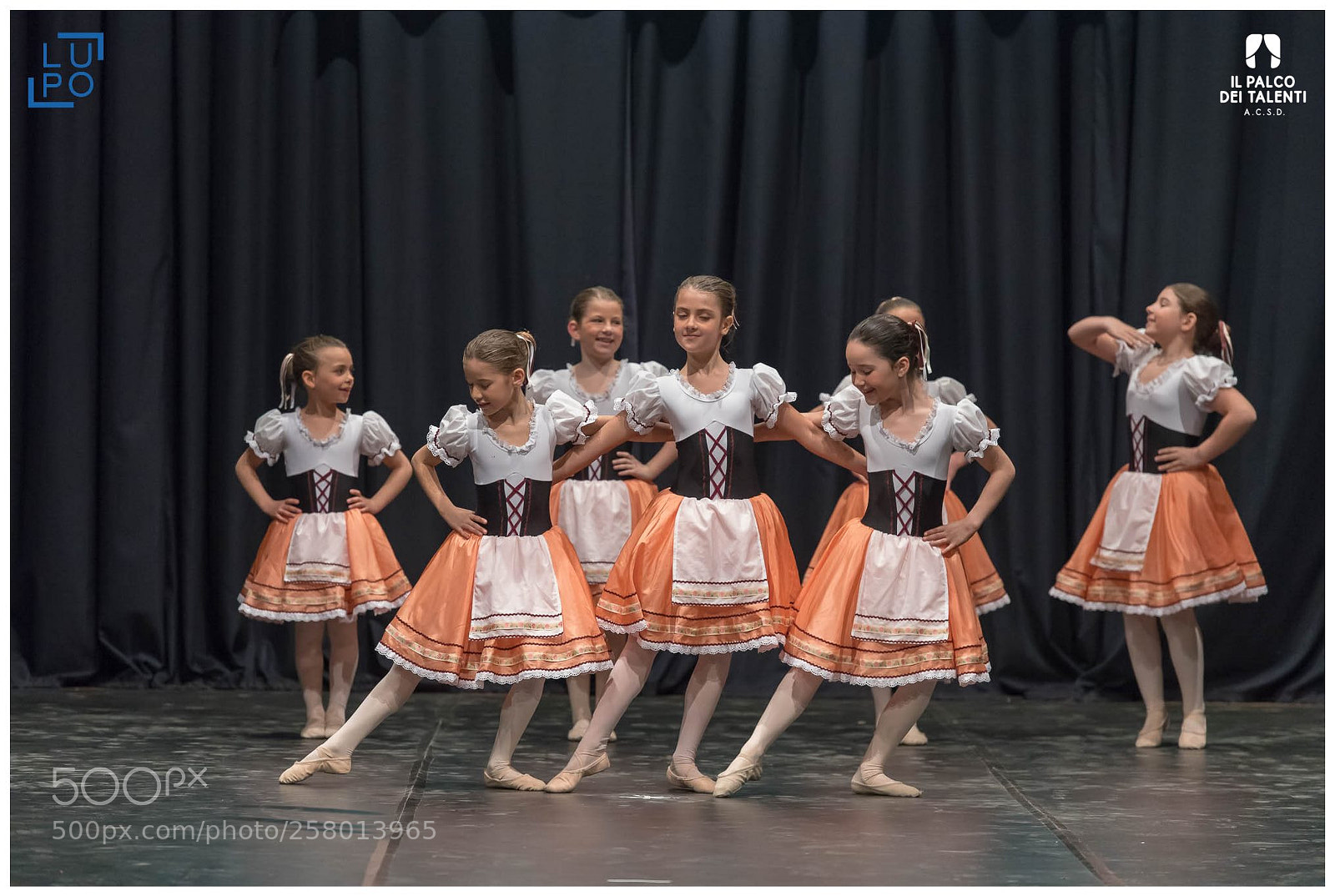 Nikon D850 sample photo. Classica gruppo baby photography