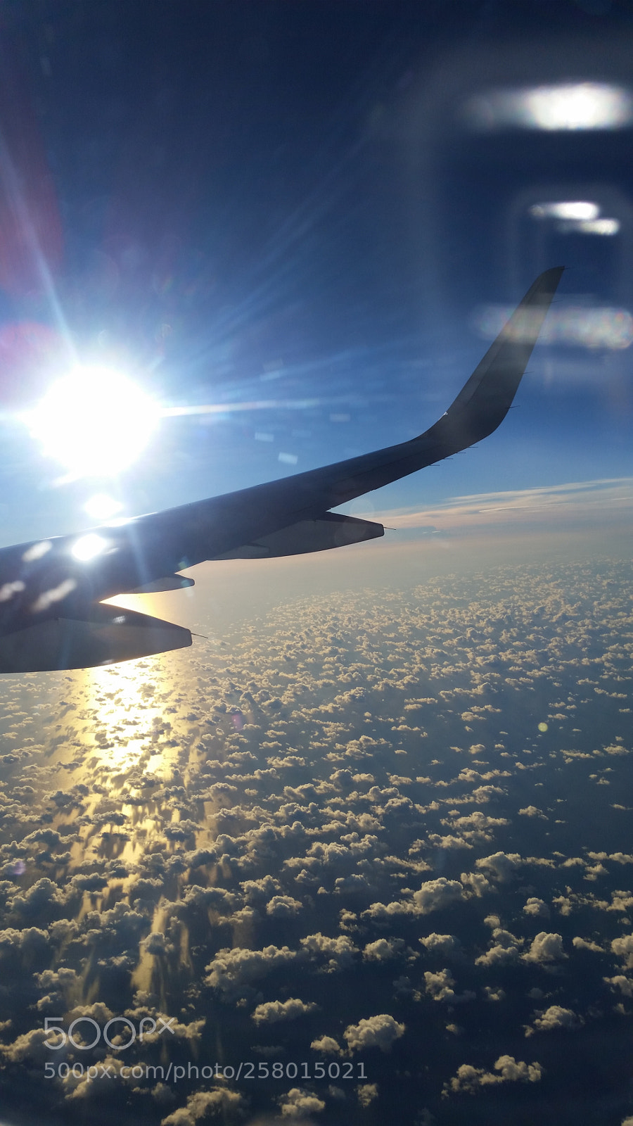 Samsung Galaxy S5 sample photo. Up in the sky photography