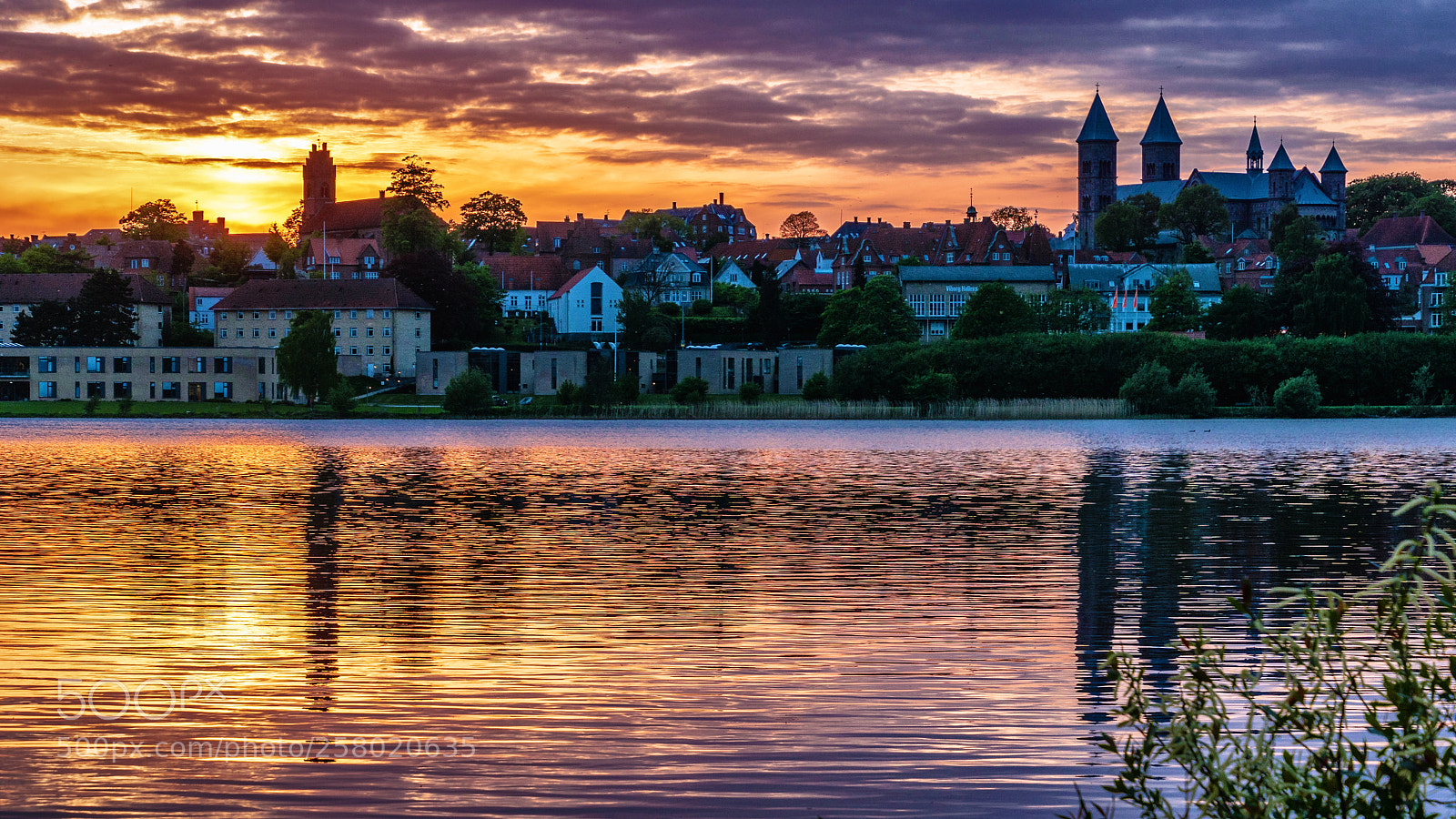 Sony ILCA-77M2 sample photo. Sunset photography