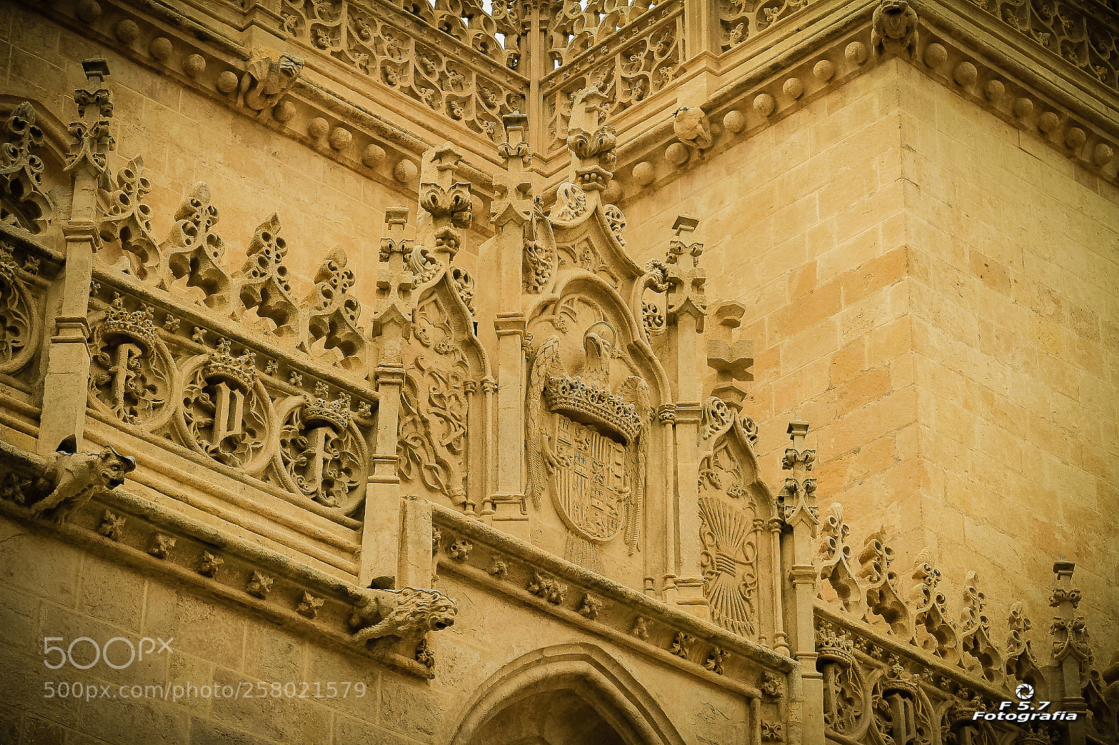 Canon EOS 7D sample photo. Capilla real - detalles photography