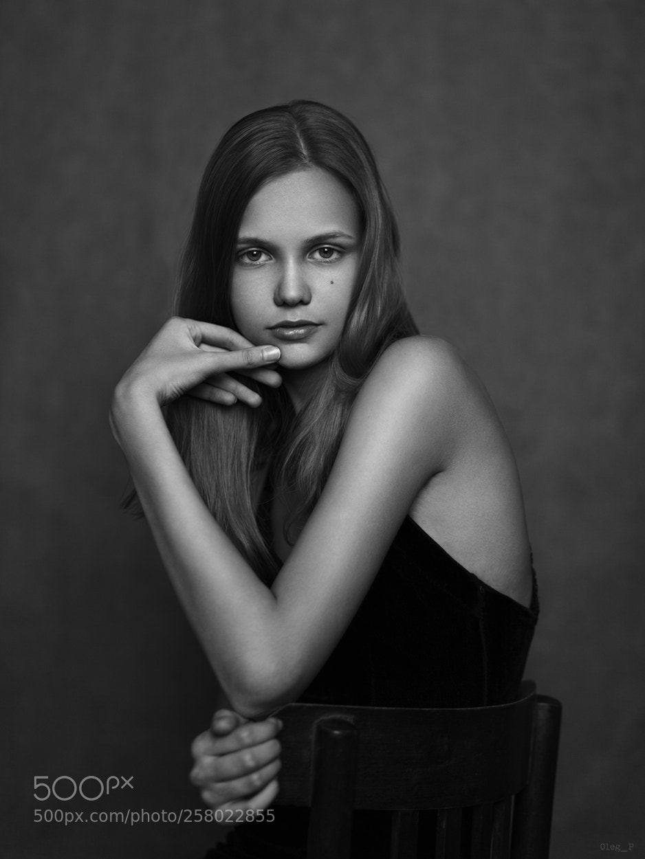 Canon EOS 5D Mark II sample photo. Ilona bw photography