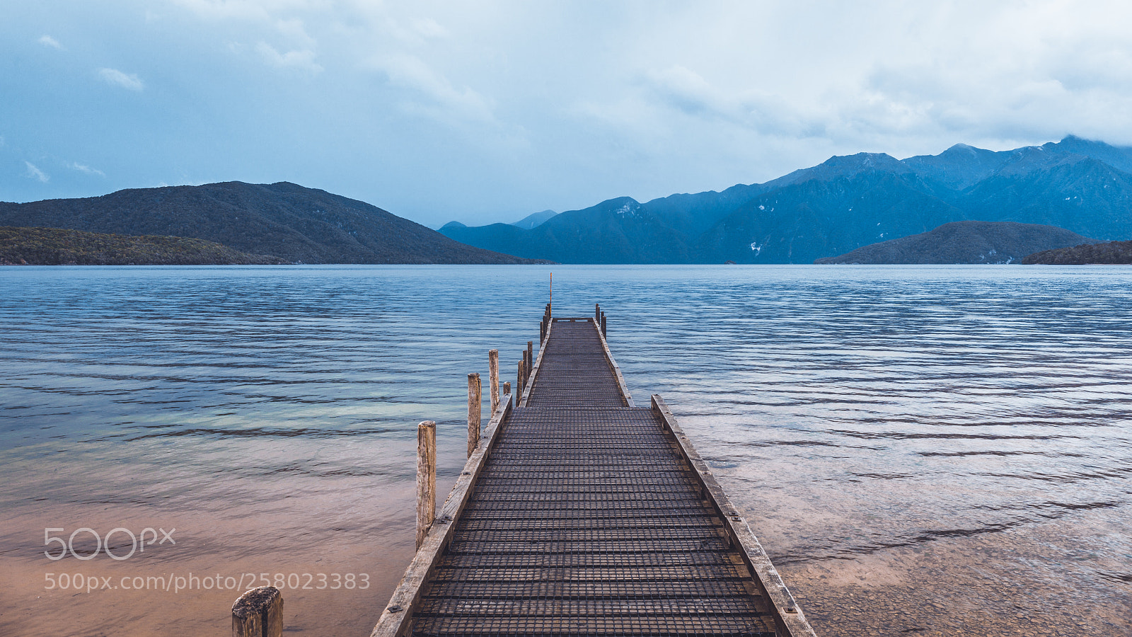 Canon EOS 5D Mark II sample photo. Hidden lake photography