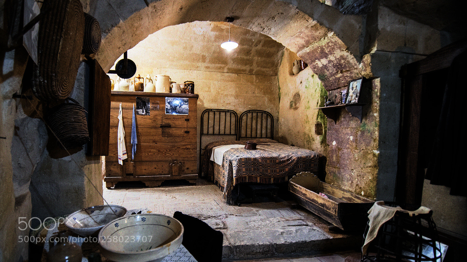 Nikon D750 sample photo. Old country bedroom photography