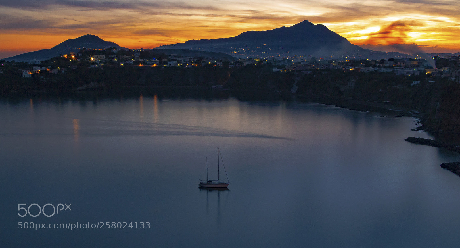 Canon EOS 1300D (EOS Rebel T6 / EOS Kiss X80) sample photo. Procida & ischia photography
