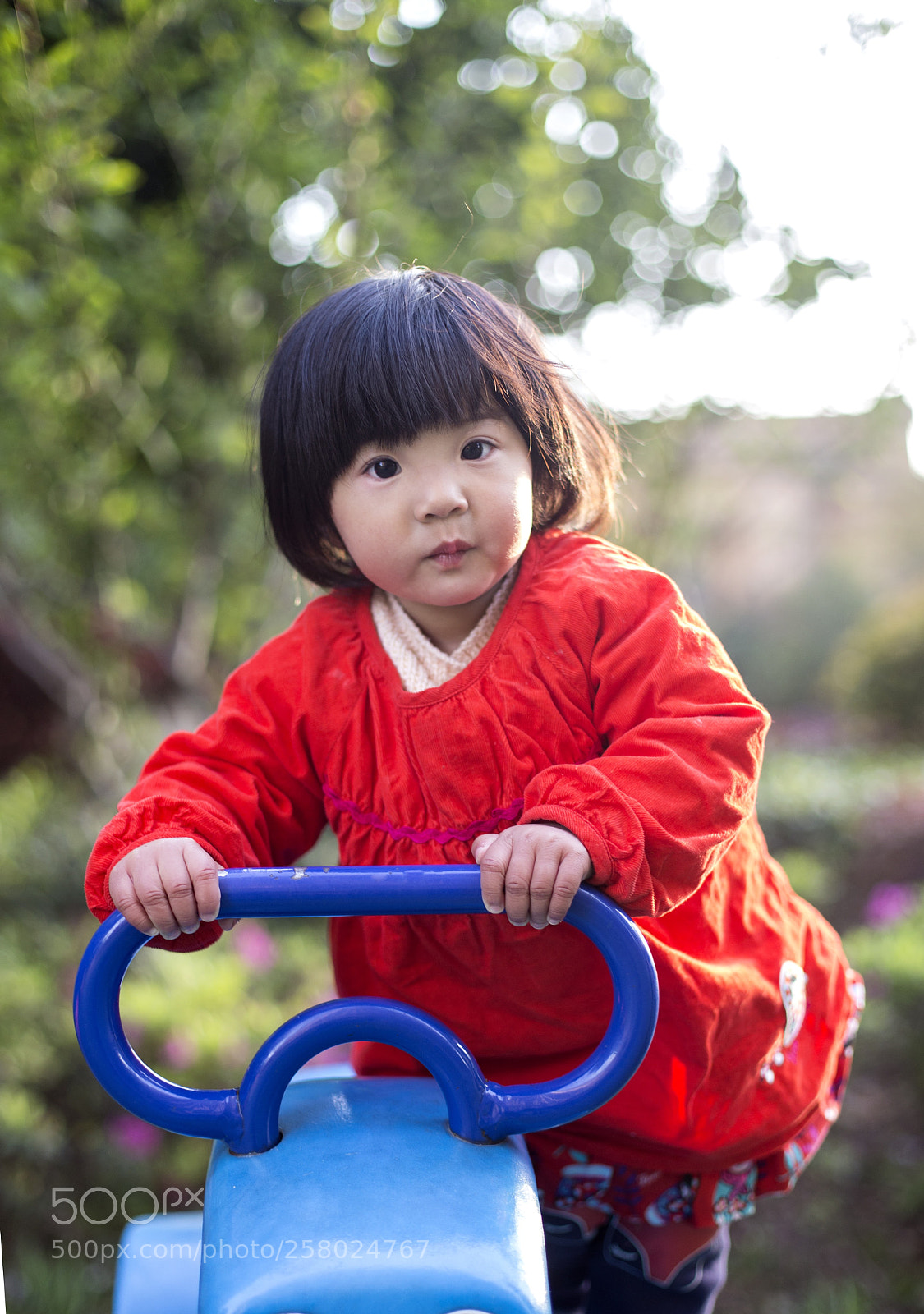 Canon EOS 6D sample photo. Baby in red photography