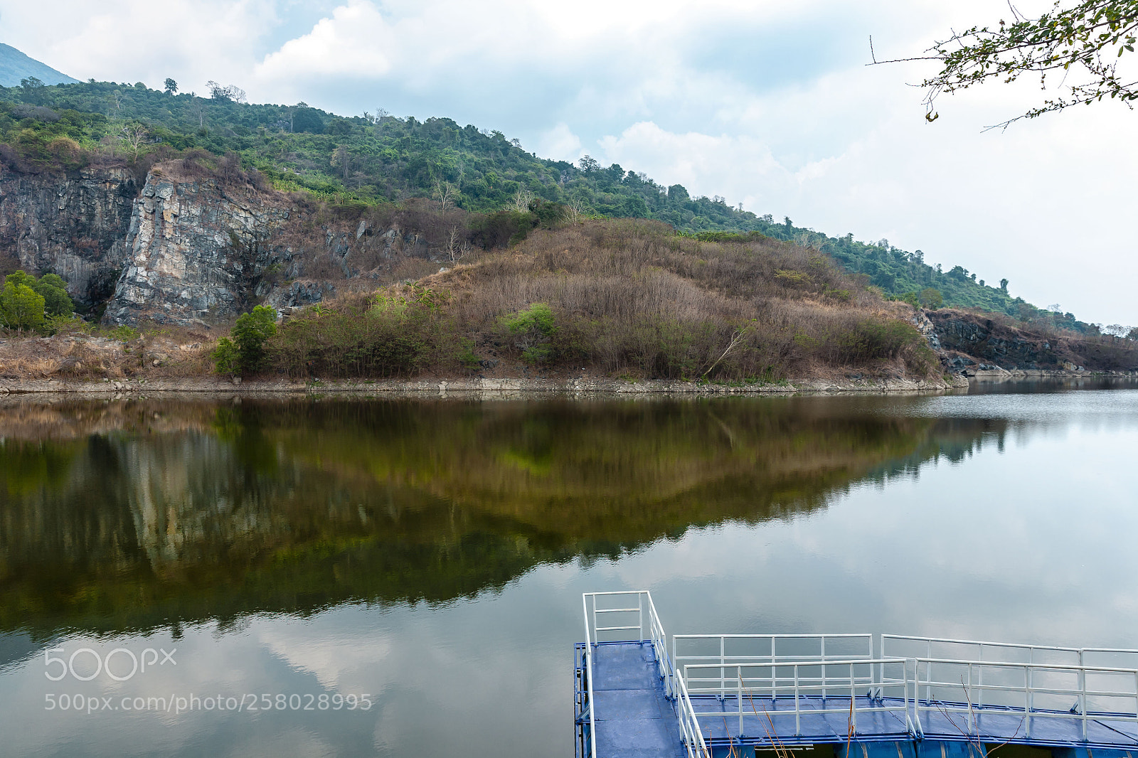 Canon EOS 5D sample photo. Mountain lake photography