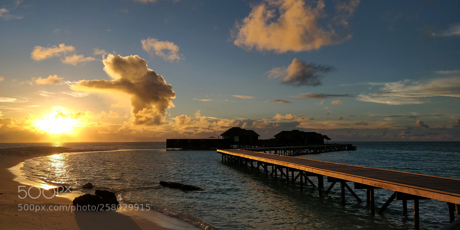 OnePlus 5T sample photo. Sunset photography