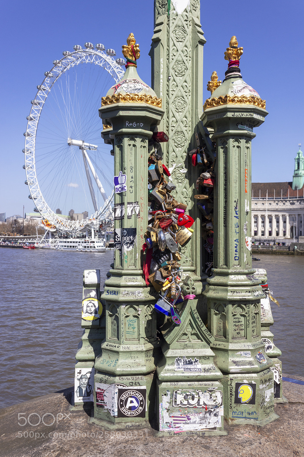 Canon EOS 600D (Rebel EOS T3i / EOS Kiss X5) sample photo. Westminster bridge across the photography