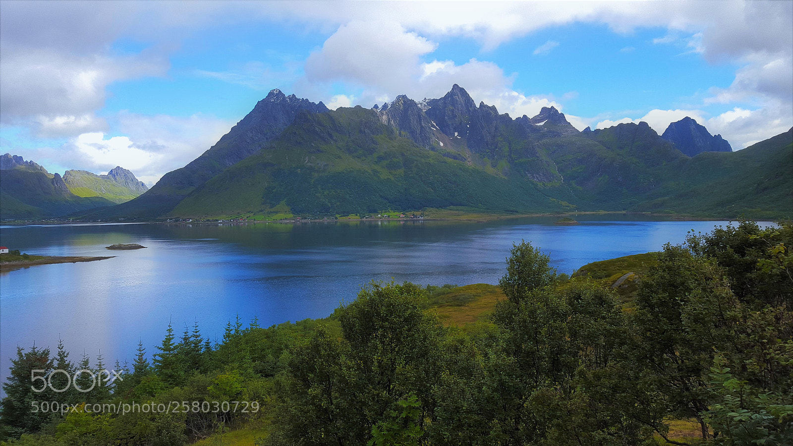 Samsung Galaxy S6 sample photo. Blue lofoten photography