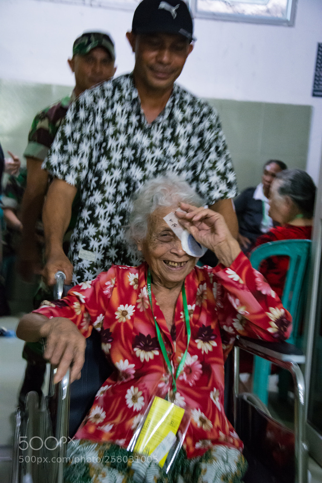 Nikon D7100 sample photo. Going home photography