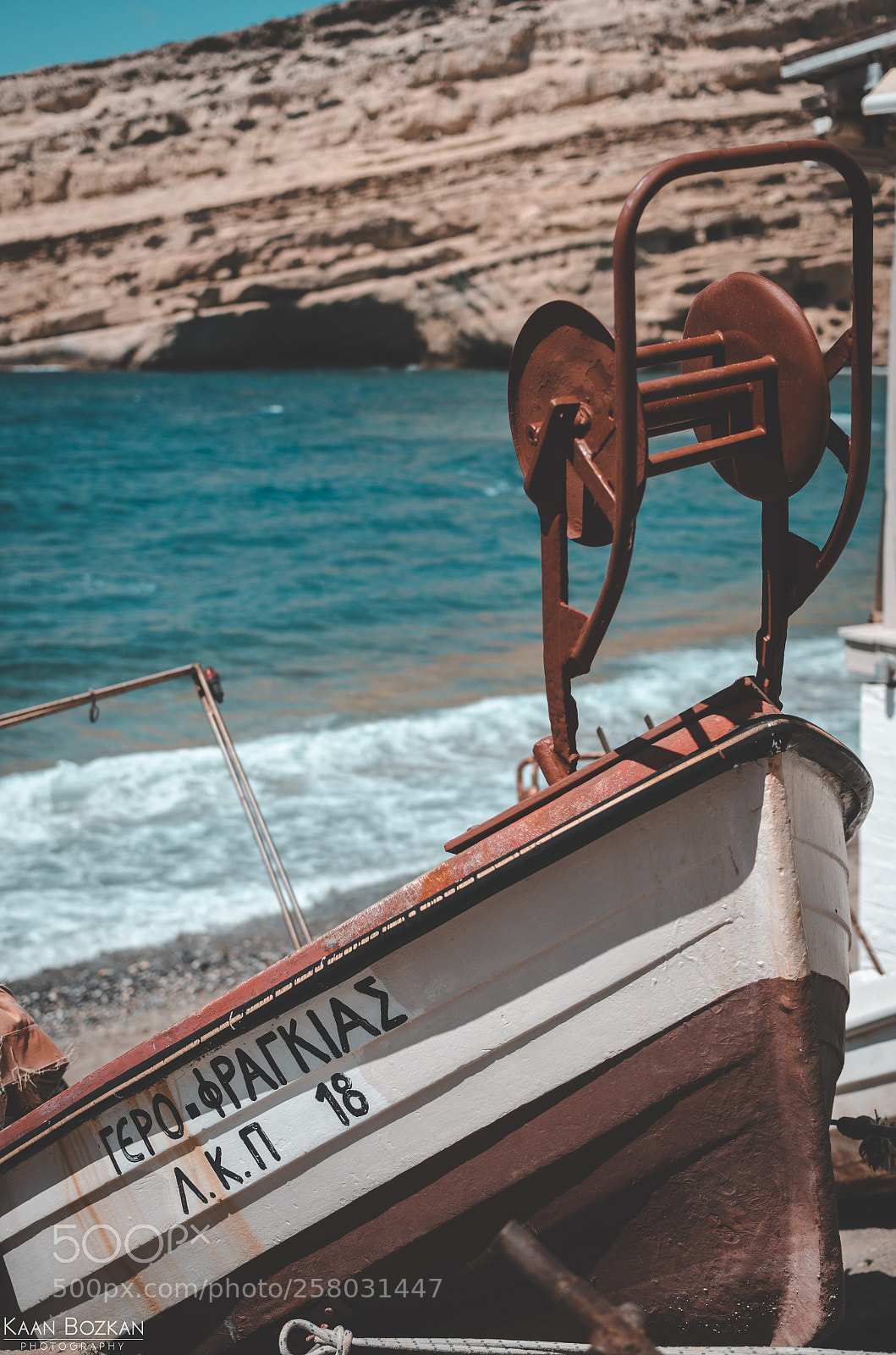Nikon D5100 sample photo. Matala vibes photography