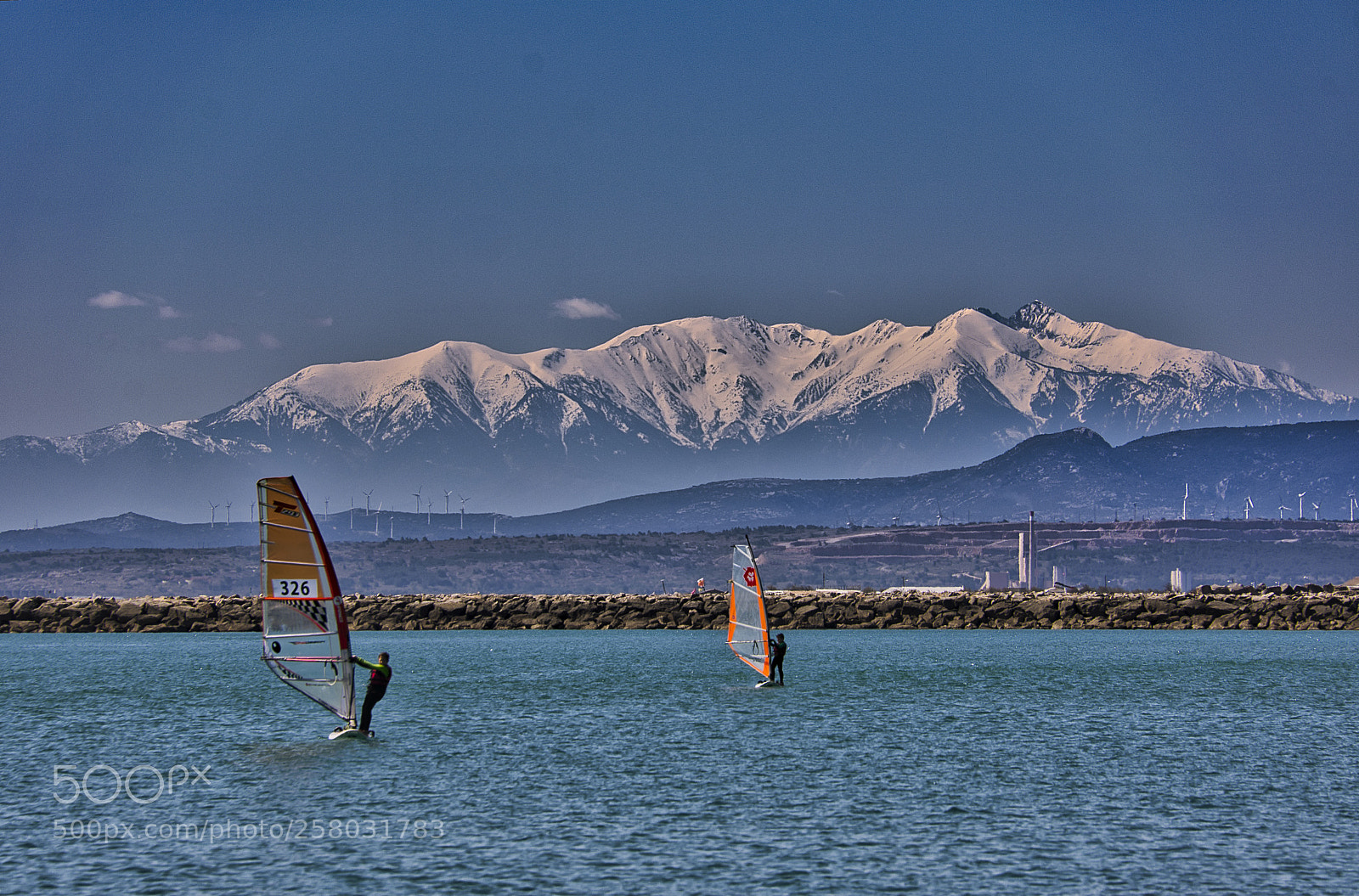 Nikon D3400 sample photo. Windsurfing at easter photography