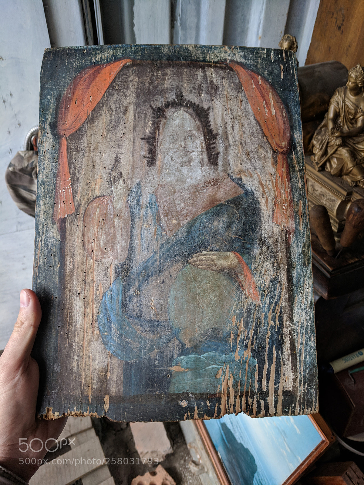 Google Pixel sample photo. Old painting photography