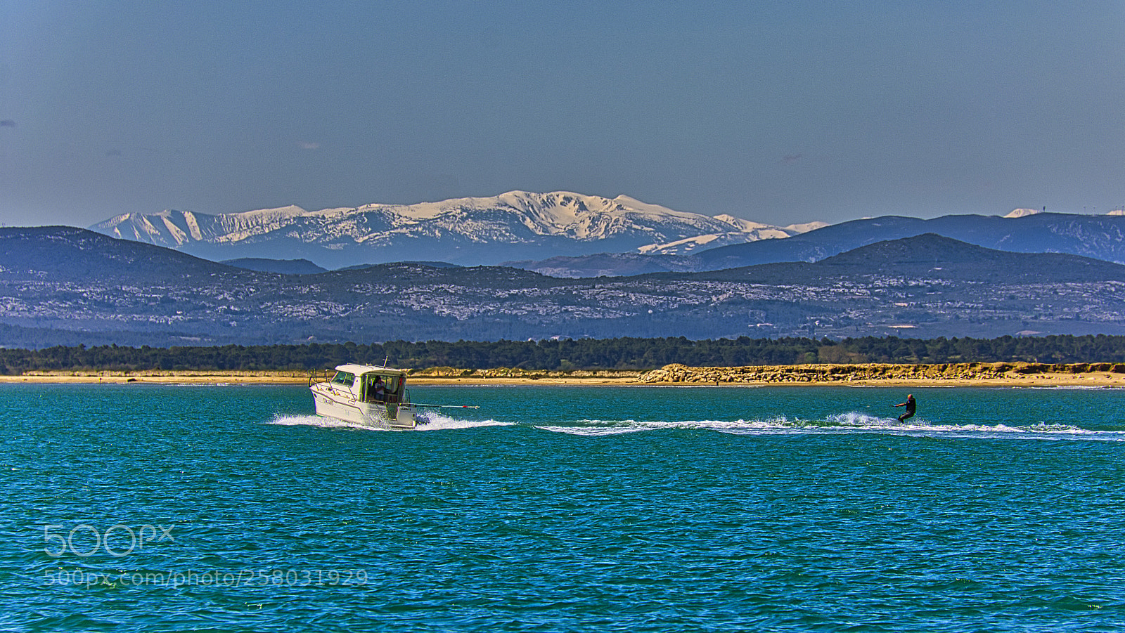 Nikon D3400 sample photo. Water skiing at easter photography