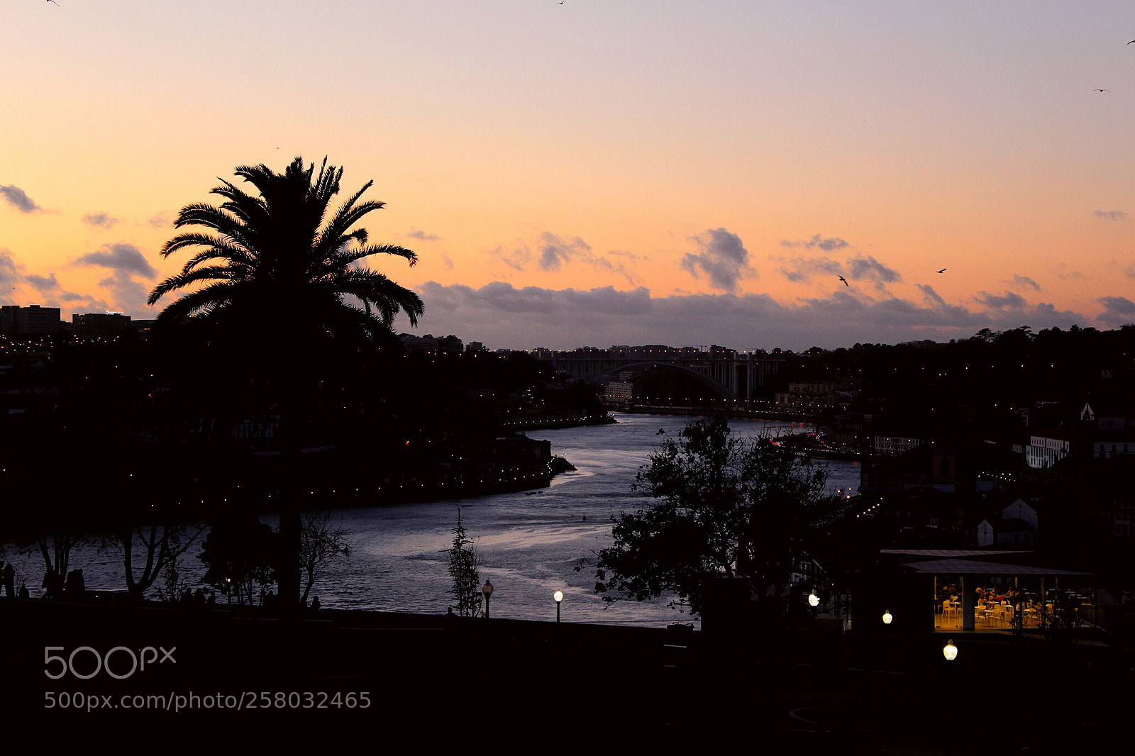Canon EOS 1200D (EOS Rebel T5 / EOS Kiss X70 / EOS Hi) sample photo. Sunset photography