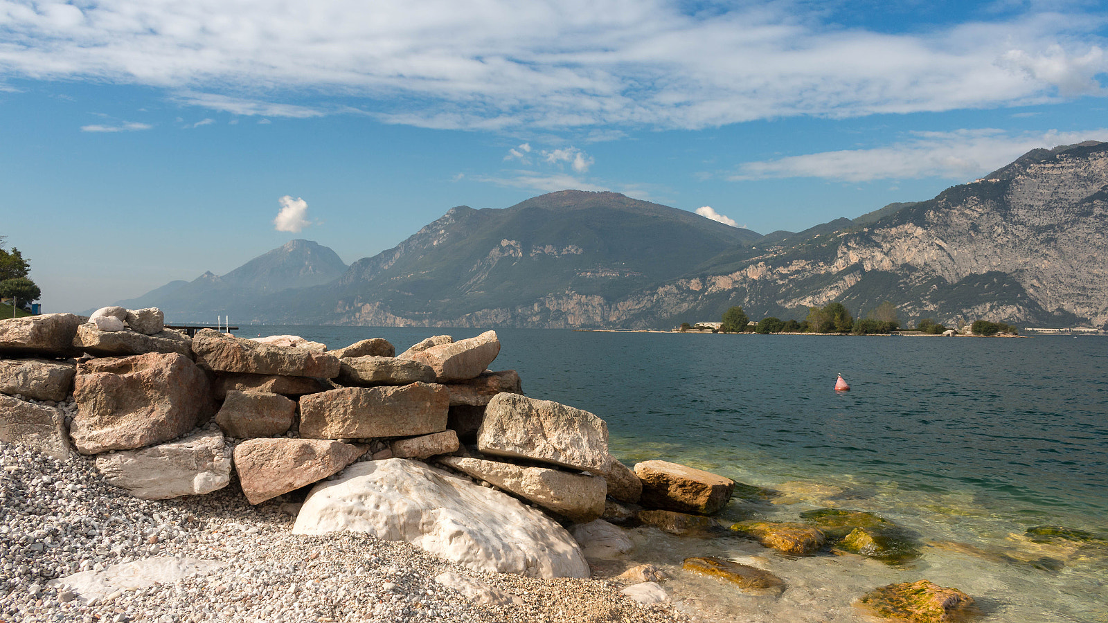 Canon EOS 70D sample photo. Gardasee photography