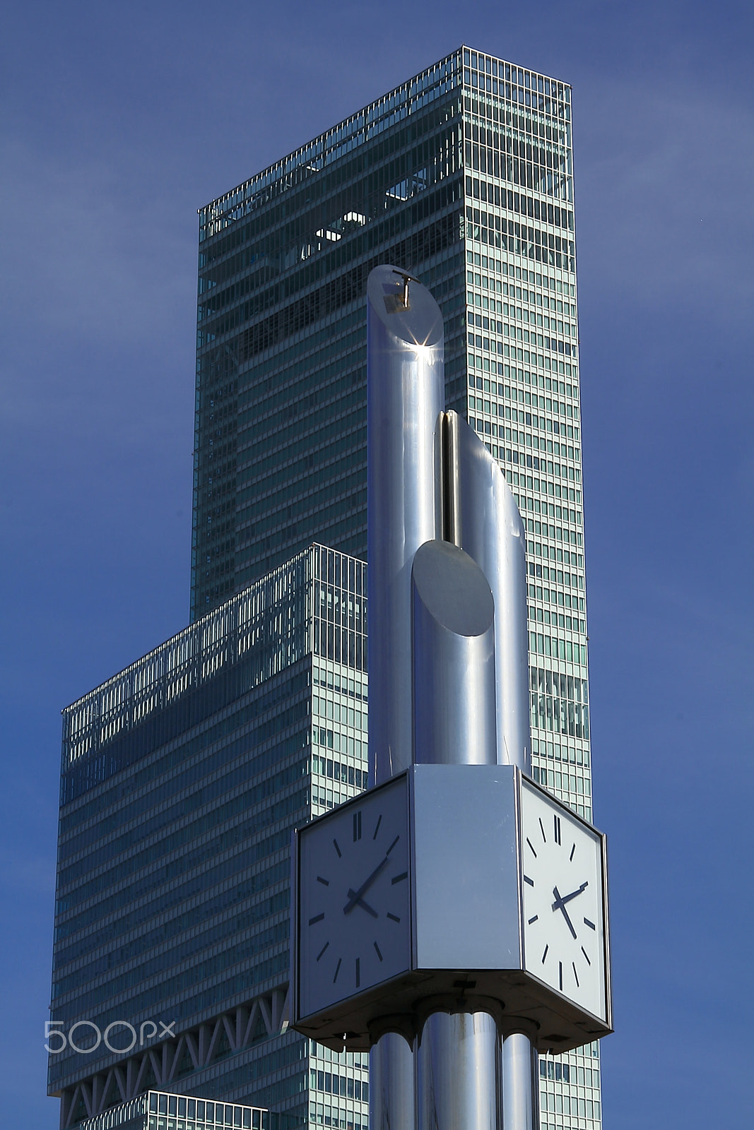 Canon EOS 7D + Canon EF 50mm F1.8 II sample photo. Tallest building in japan photography