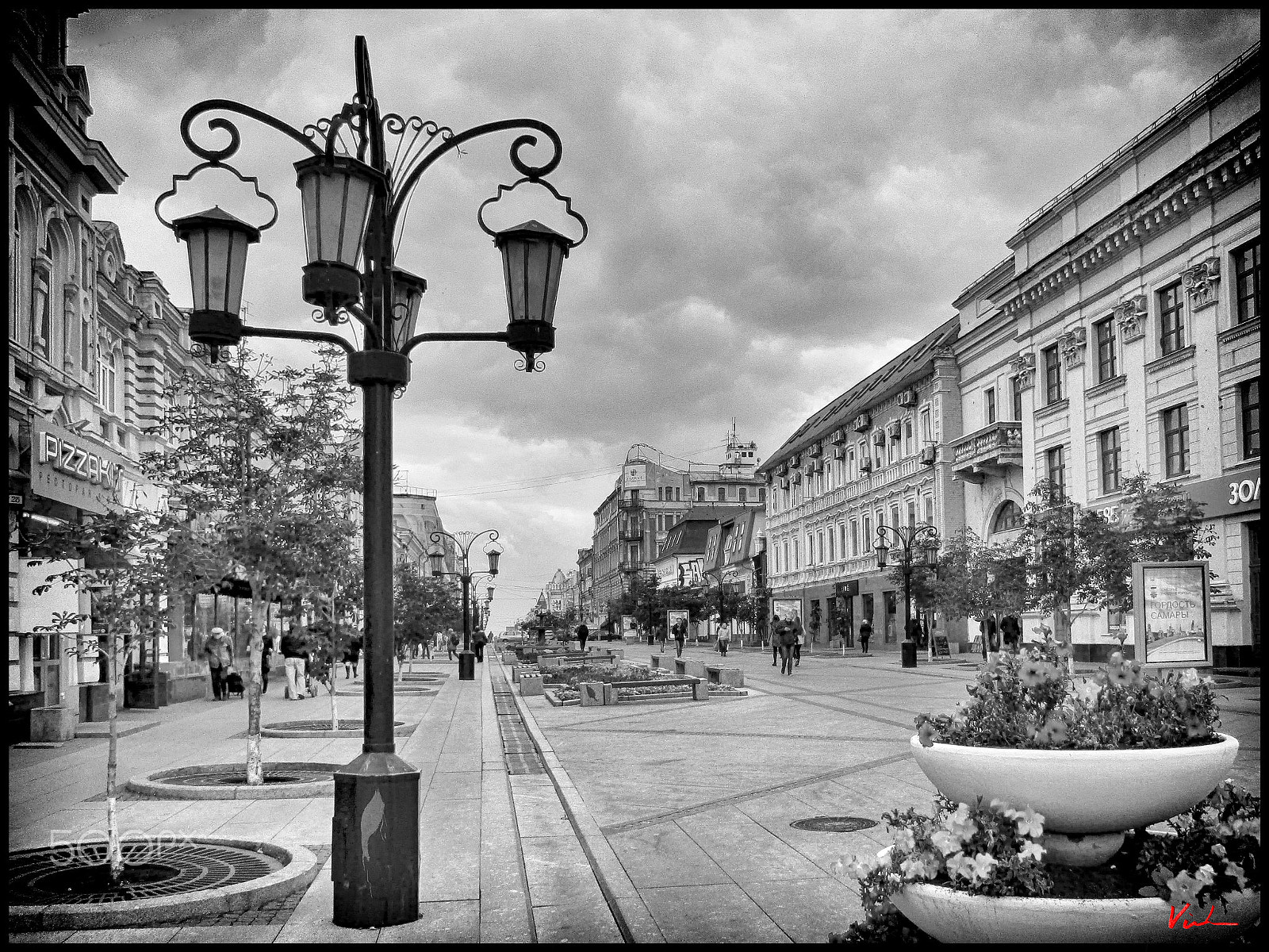 Canon IXUS 185 sample photo. City of samara in black and white   ii photography