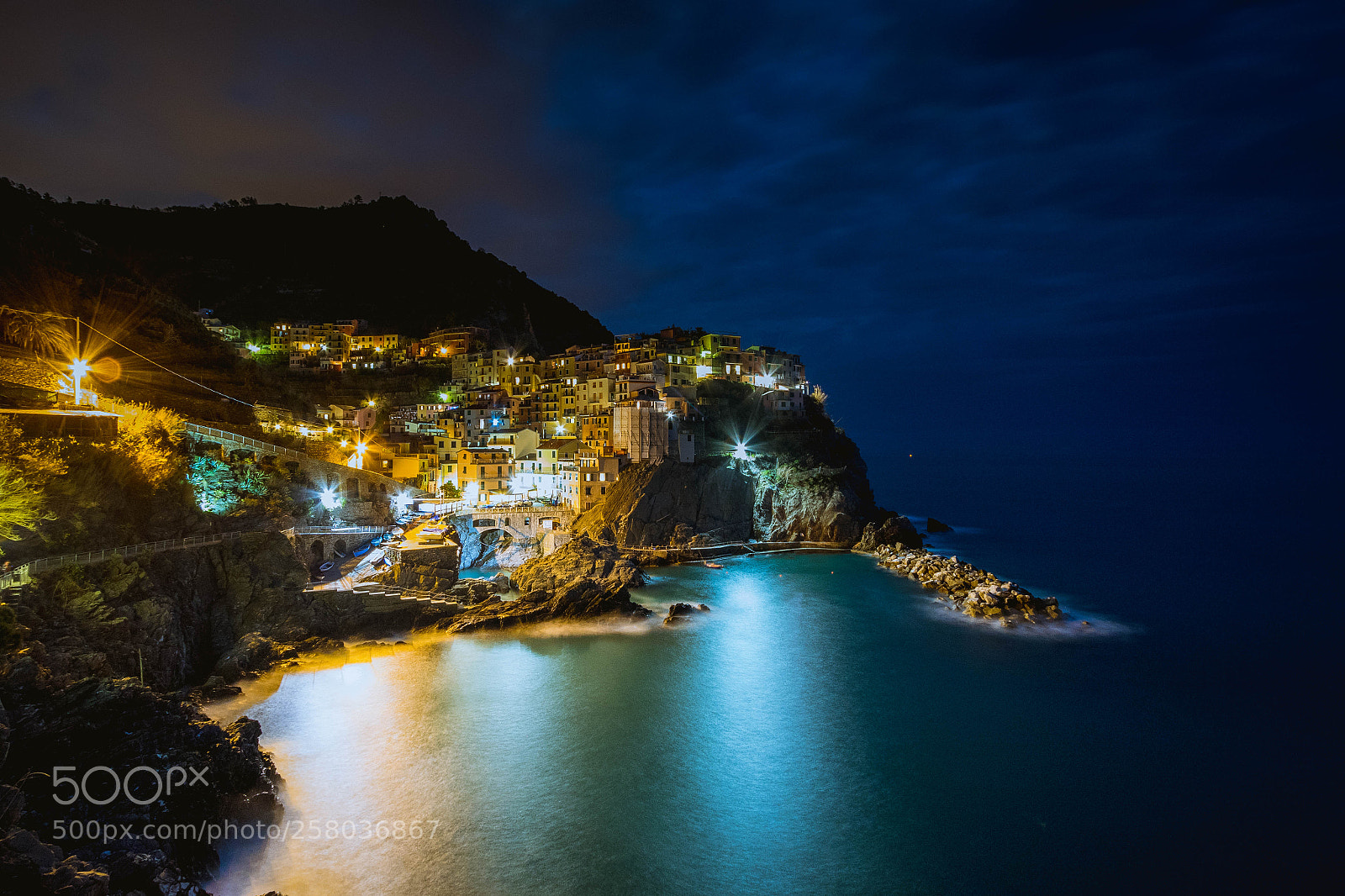 Canon EOS 7D Mark II sample photo. Manarola photography