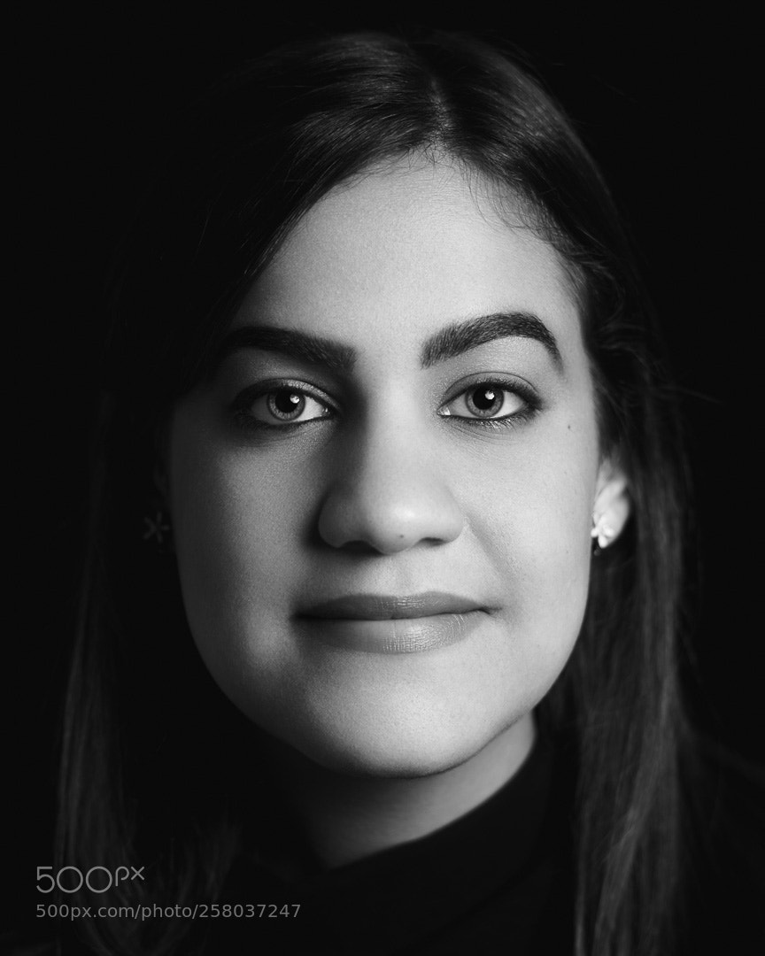 Sony a7 sample photo. Portrait of mayerlin mart photography