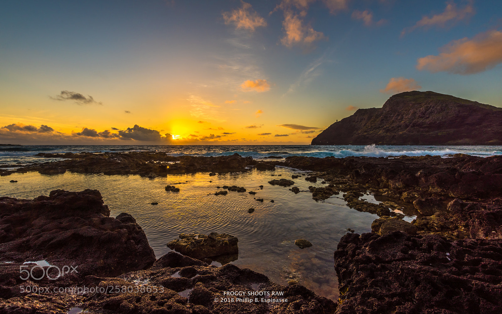 Nikon D750 sample photo. Sunrise over makapu'u beach photography