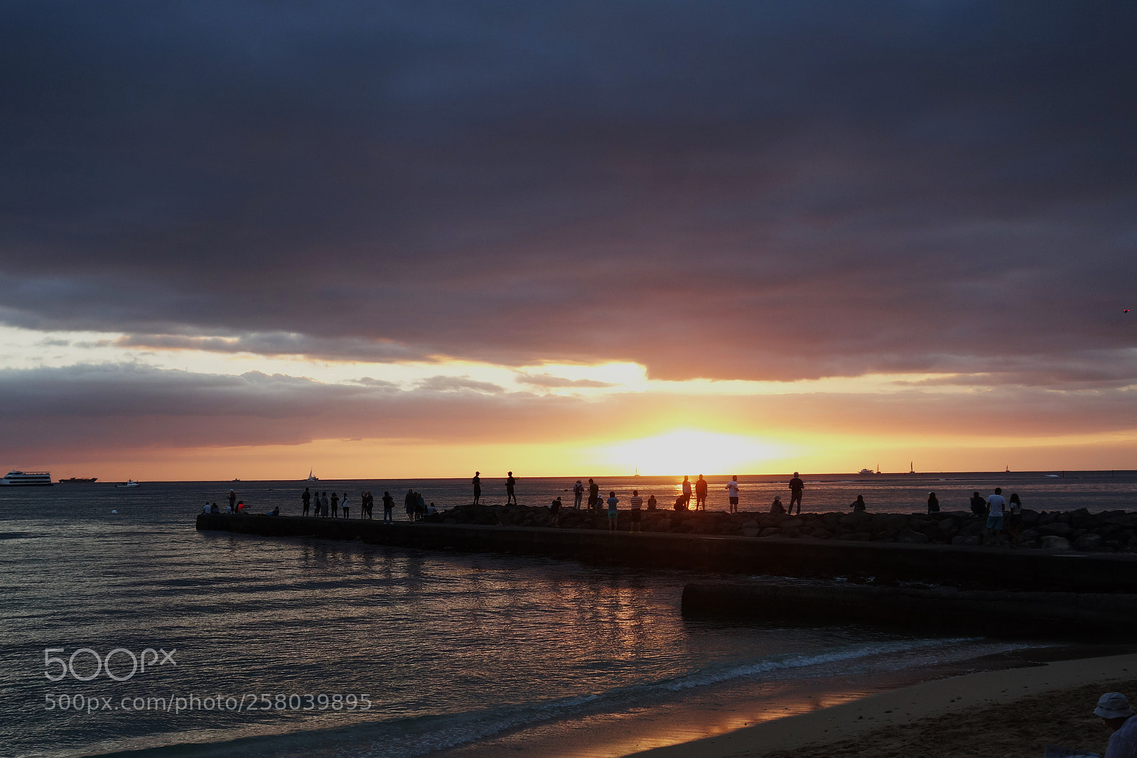 Sony Cyber-shot DSC-RX100 II sample photo. Sunset in hawaii photography