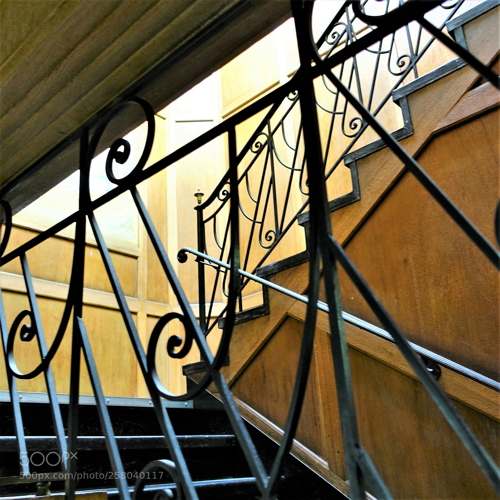 Sony Cyber-shot DSC-RX100 III sample photo. Stairway photography