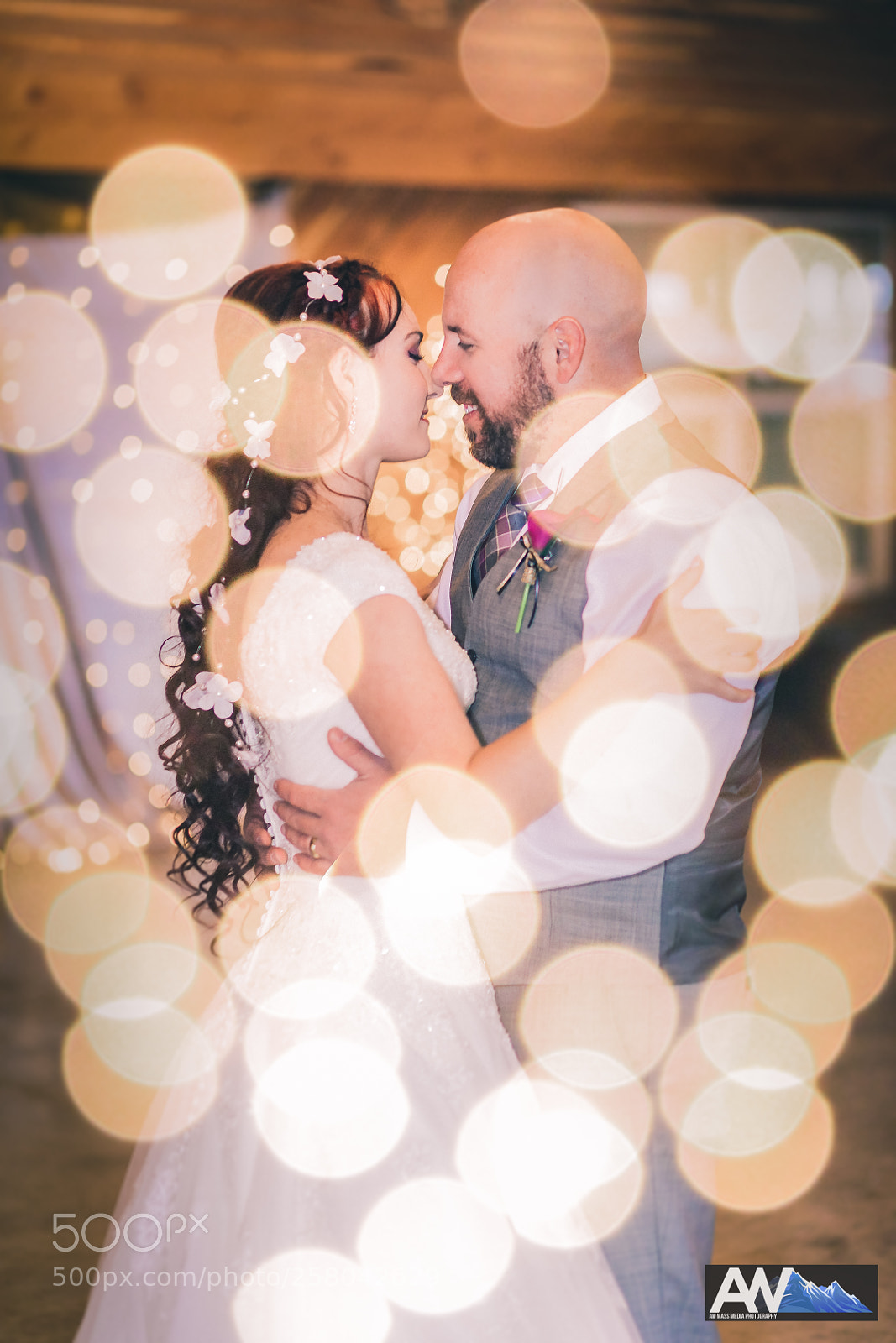Canon EOS 5D Mark IV sample photo. First dance photography