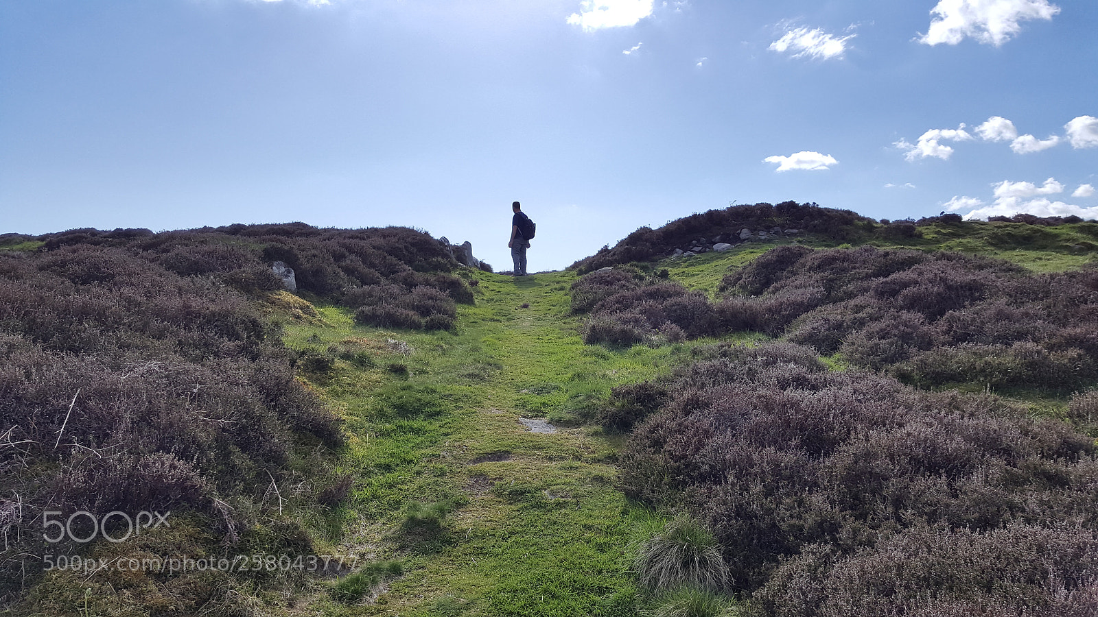 Samsung Galaxy S6 sample photo. Lordenshaws iron age hill photography