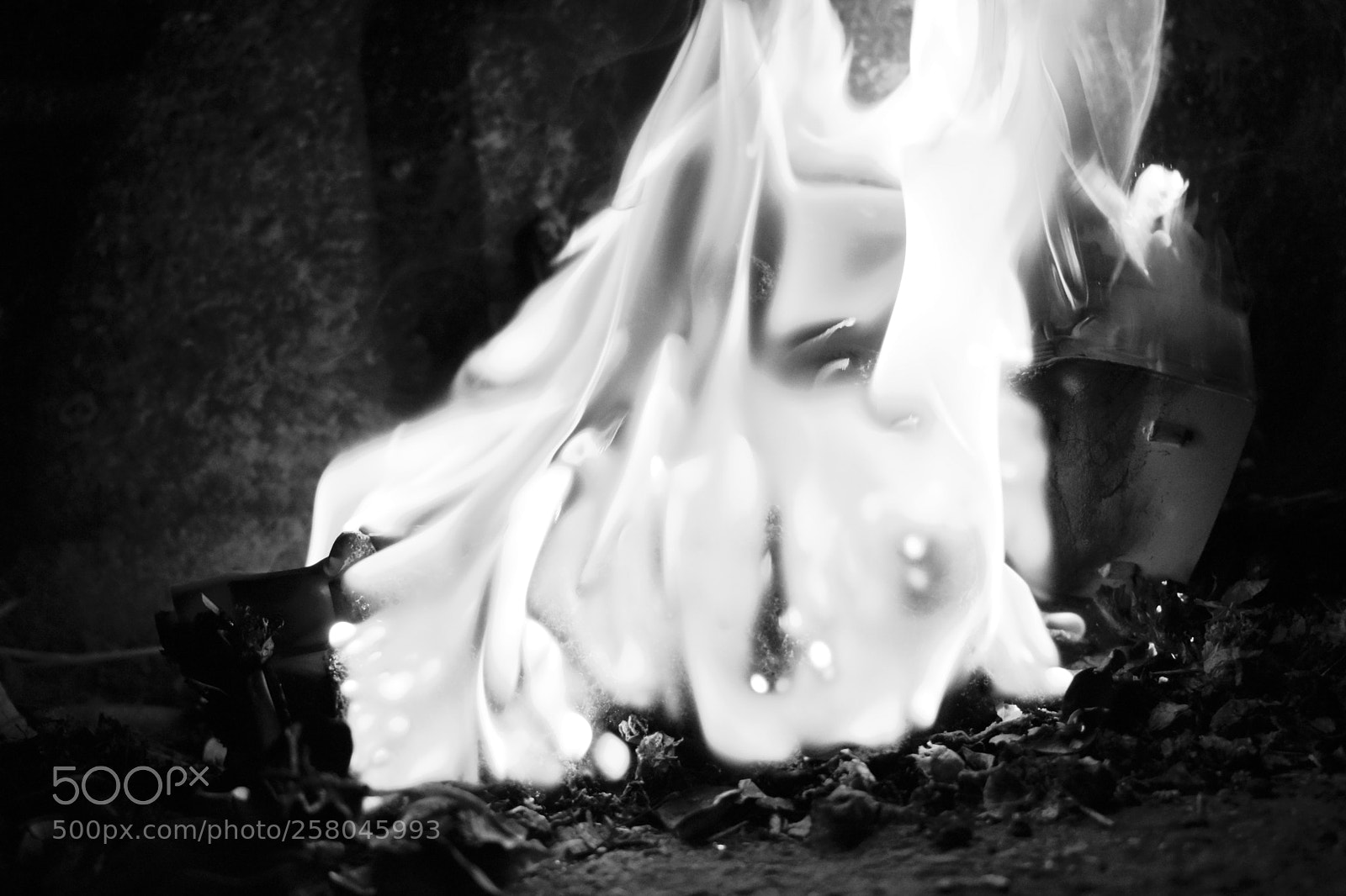 Nikon D5300 sample photo. Melt photography
