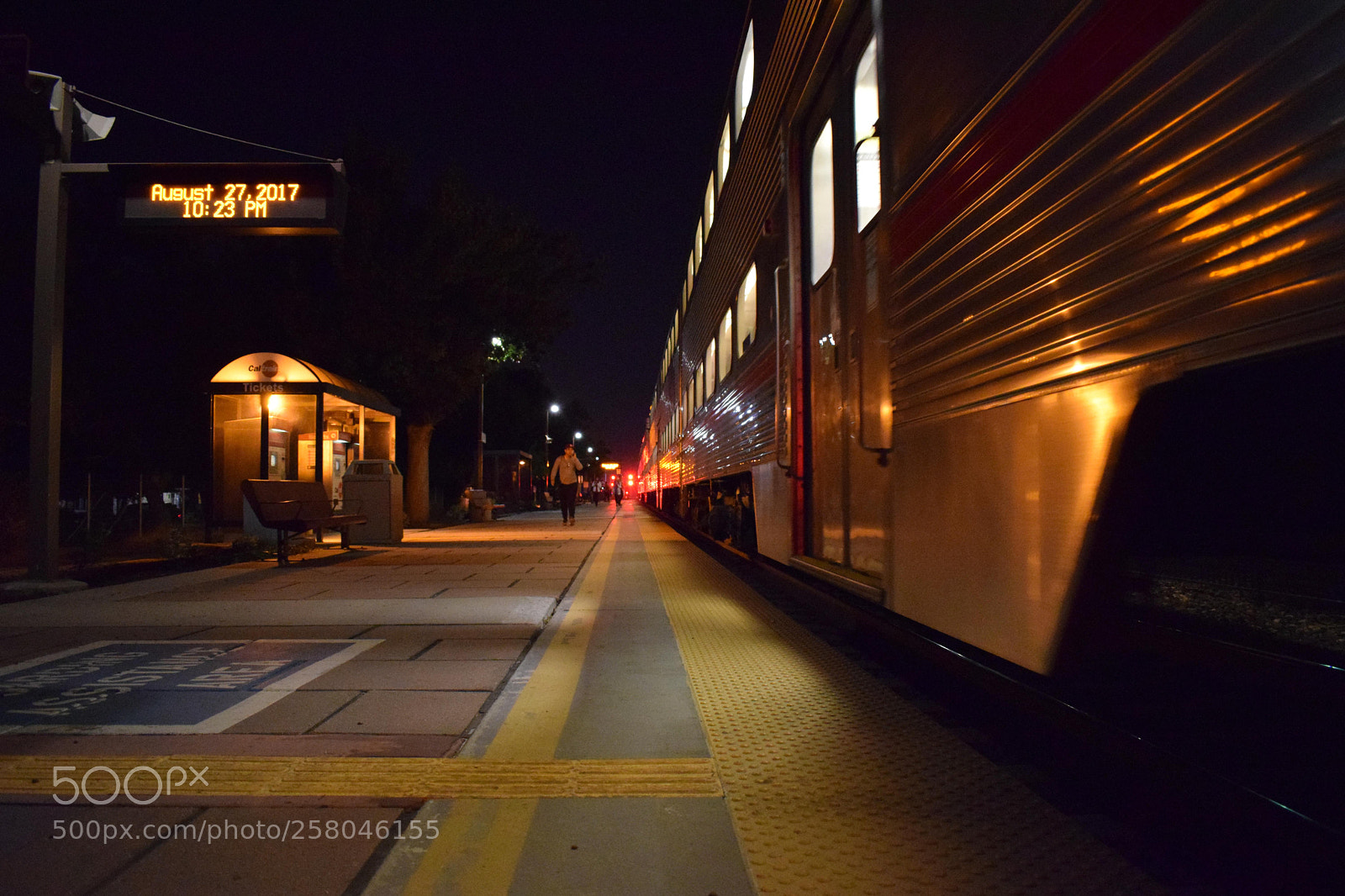 Nikon D5300 sample photo. Arrival2 photography