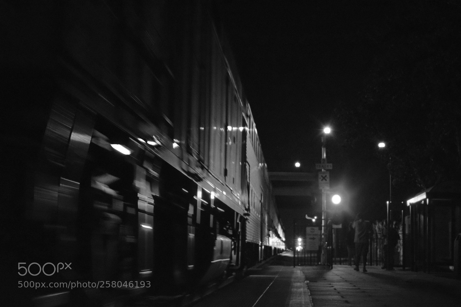 Nikon D5300 sample photo. Trainmovementbw photography