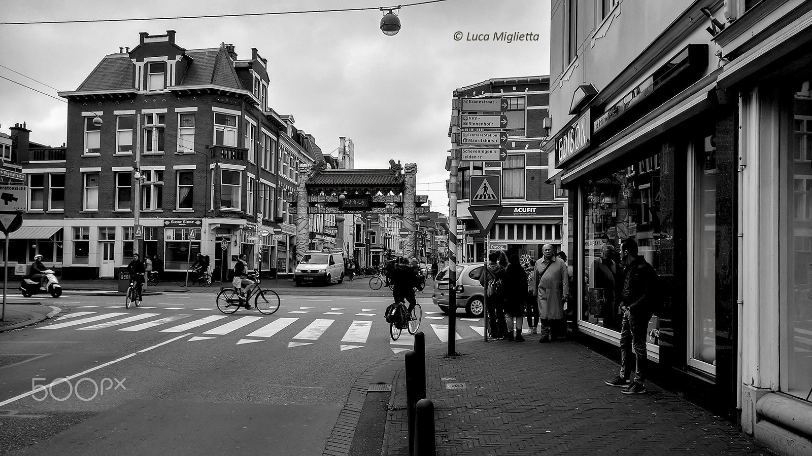 Motorola Moto X Play sample photo. Den haag chinatown photography