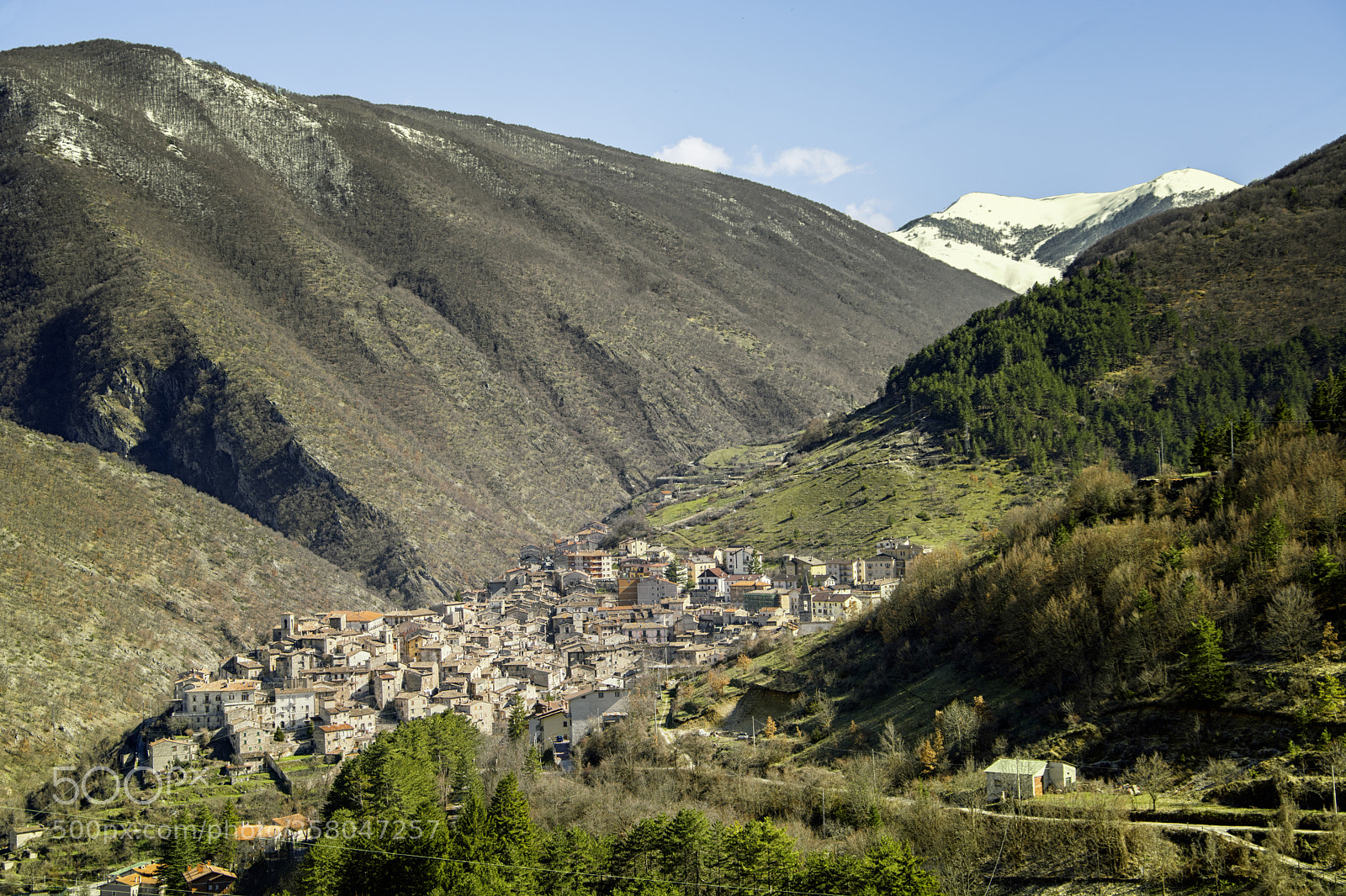 Nikon D5200 sample photo. A view of scanno photography