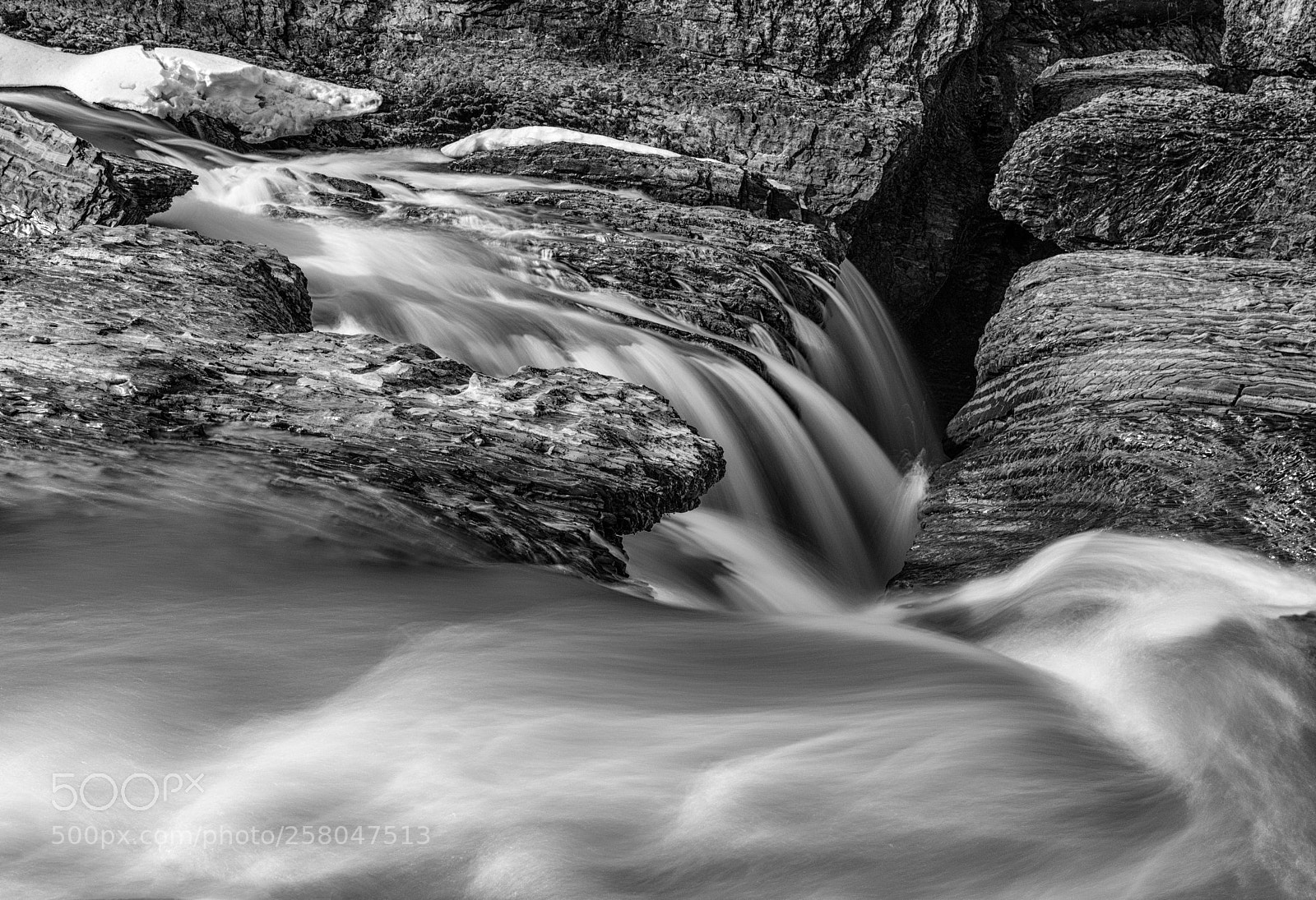 Sony a7R III sample photo. Water falls near emerald photography