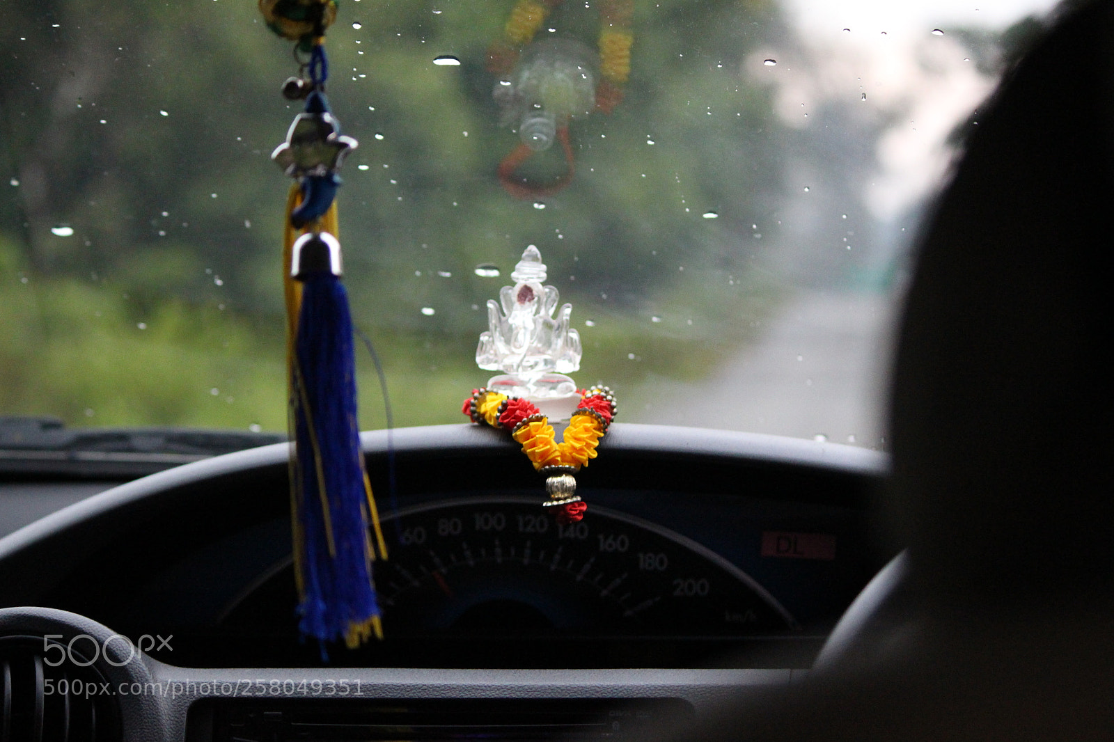 Canon EF-S 55-250mm F4-5.6 IS II sample photo. Img photography