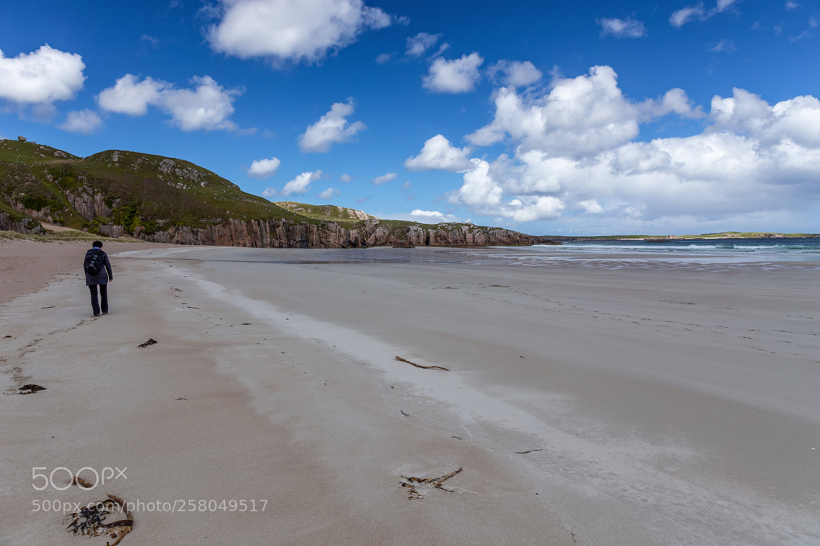 Canon EOS 6D sample photo. Lonely beach photography