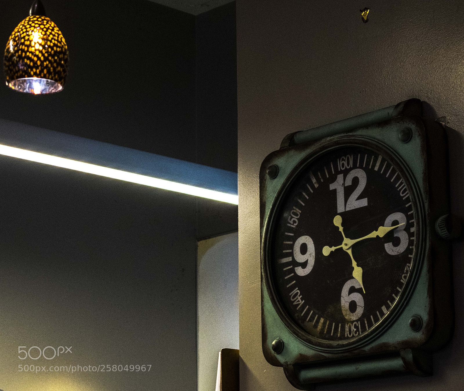Nikon D5300 sample photo. Clock photography