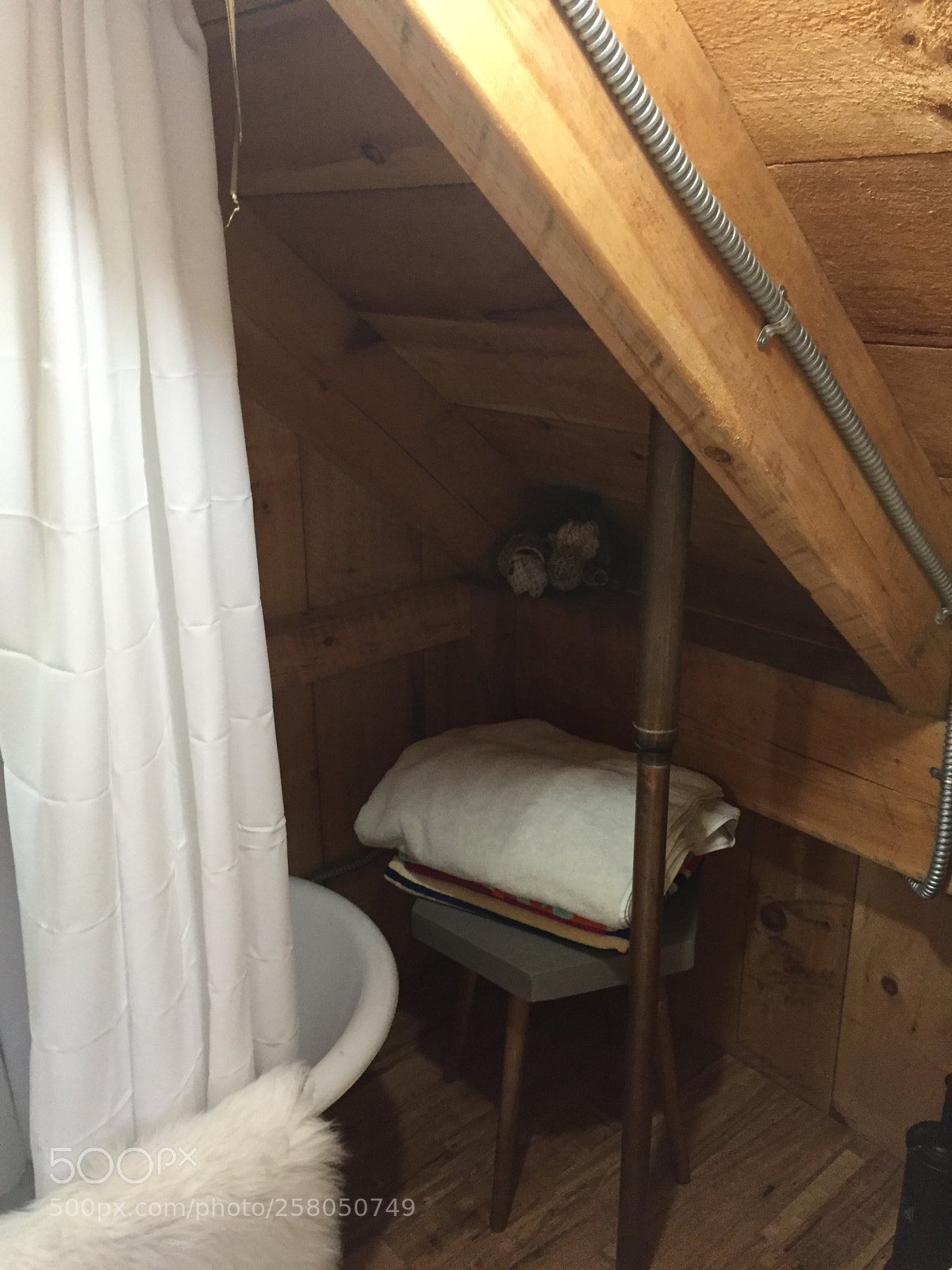 Apple iPhone 6 sample photo. Barn guest house photography