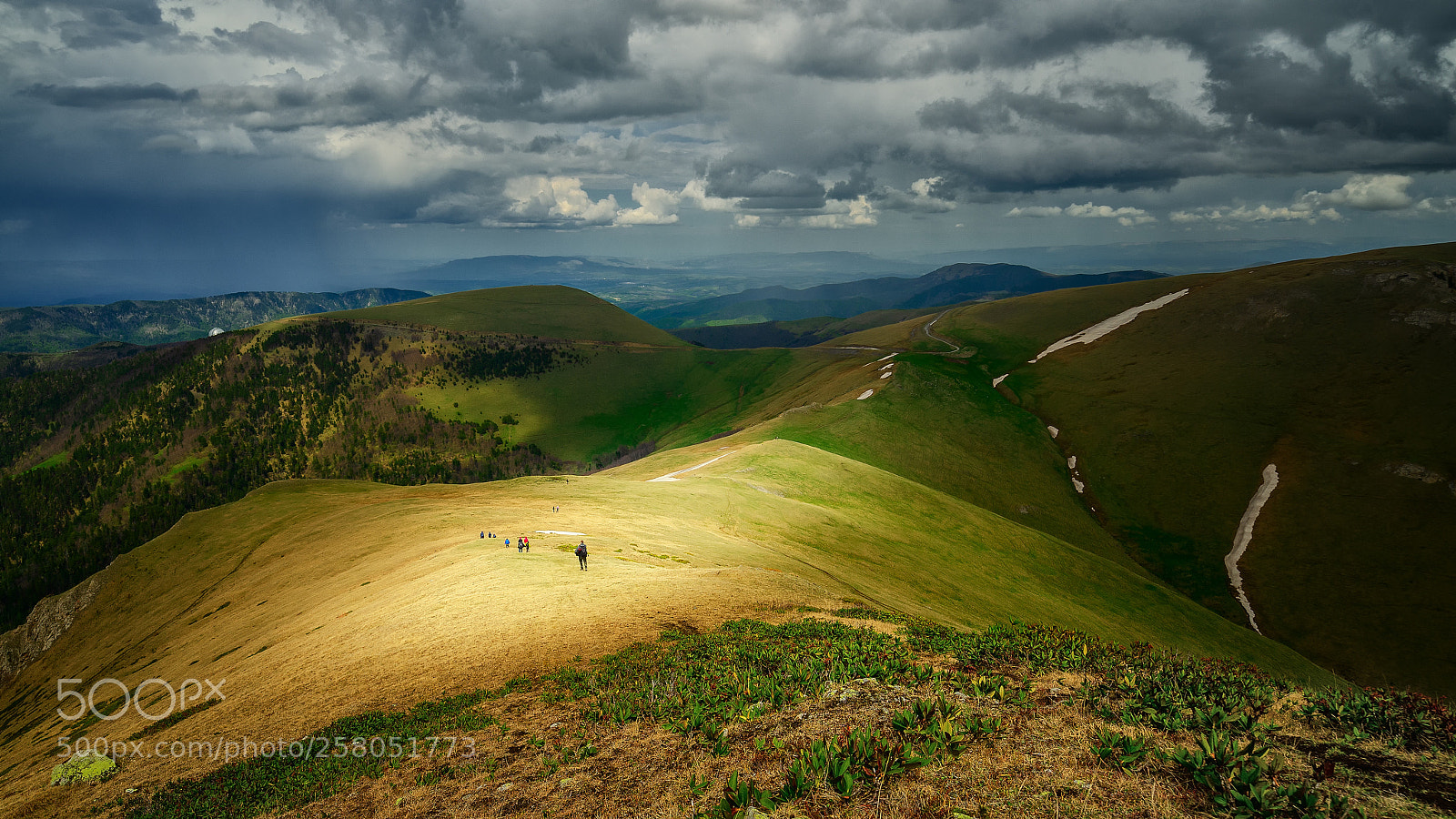 Nikon D7000 sample photo. Walk on the hill photography