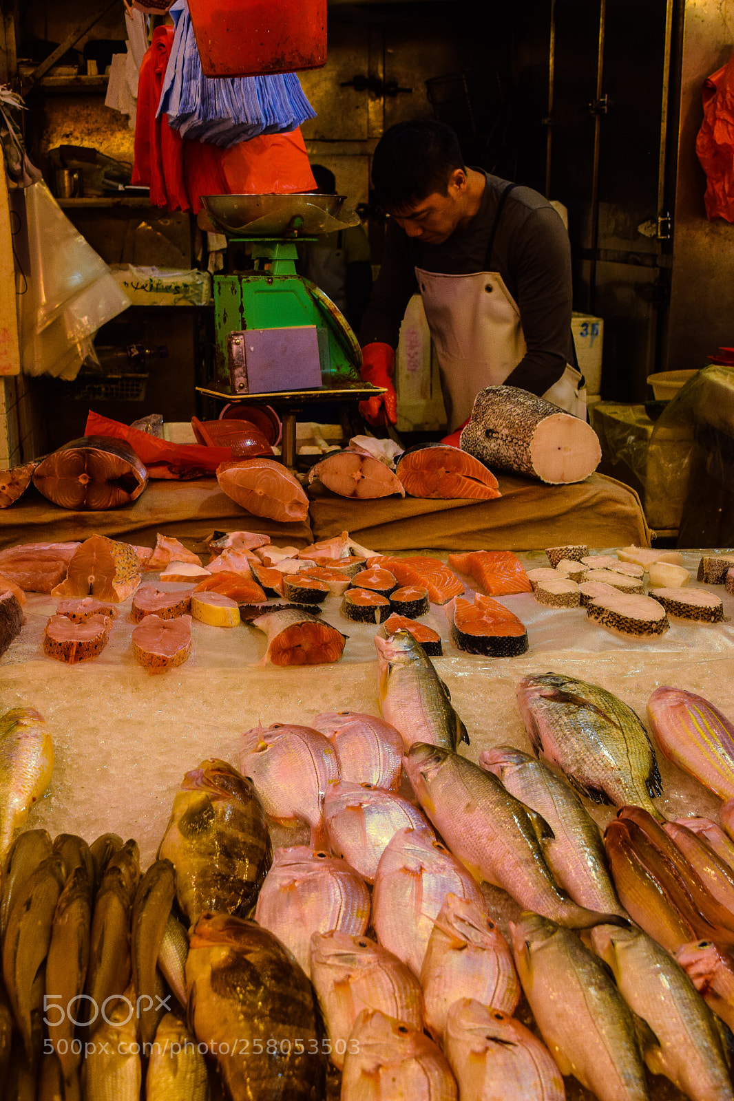 Nikon D5300 sample photo. Fishmonger in hong kong photography