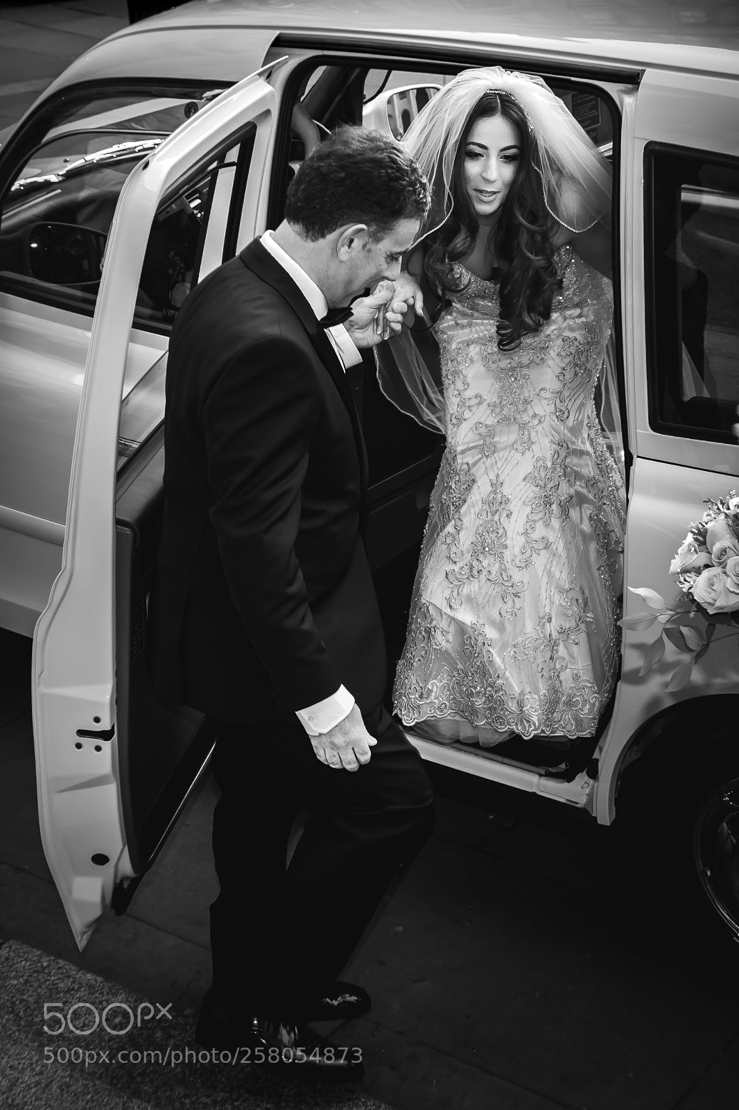 Nikon D800 sample photo. Bride arrives photography