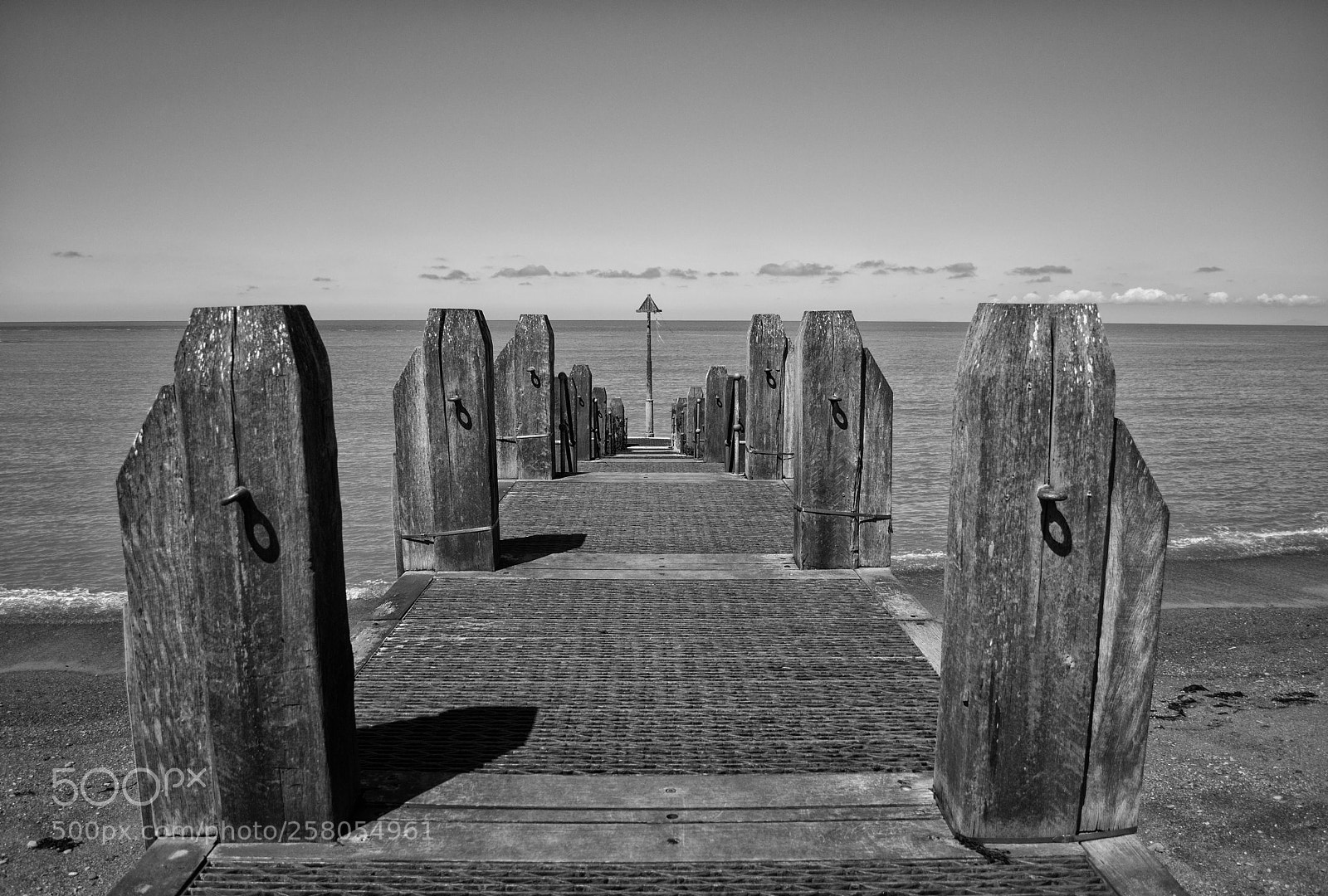 Nikon D7200 sample photo. Looking out to sea photography