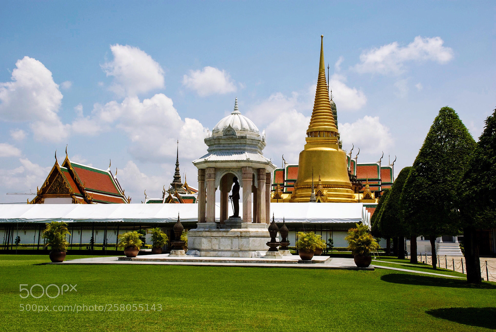 Nikon D80 sample photo. King‘s palace, bangkok  photography