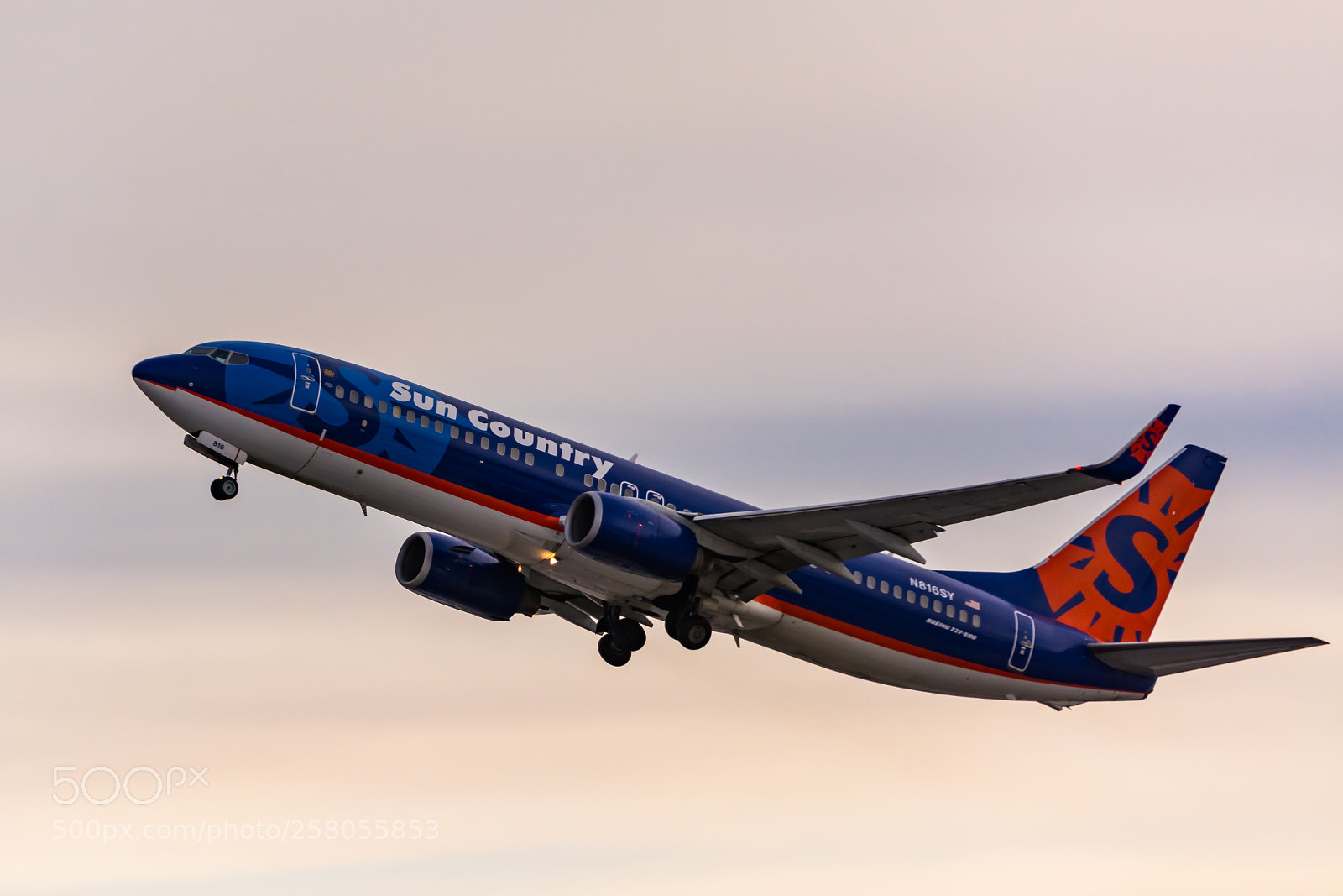 Nikon D7100 sample photo. Sun country airlines boeing photography