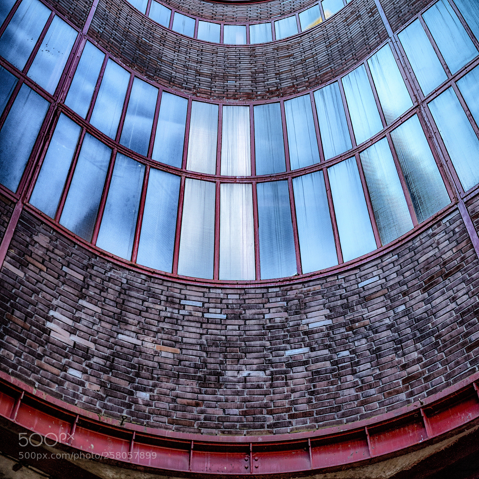 Nikon D810 sample photo. Curved front colourfull photography