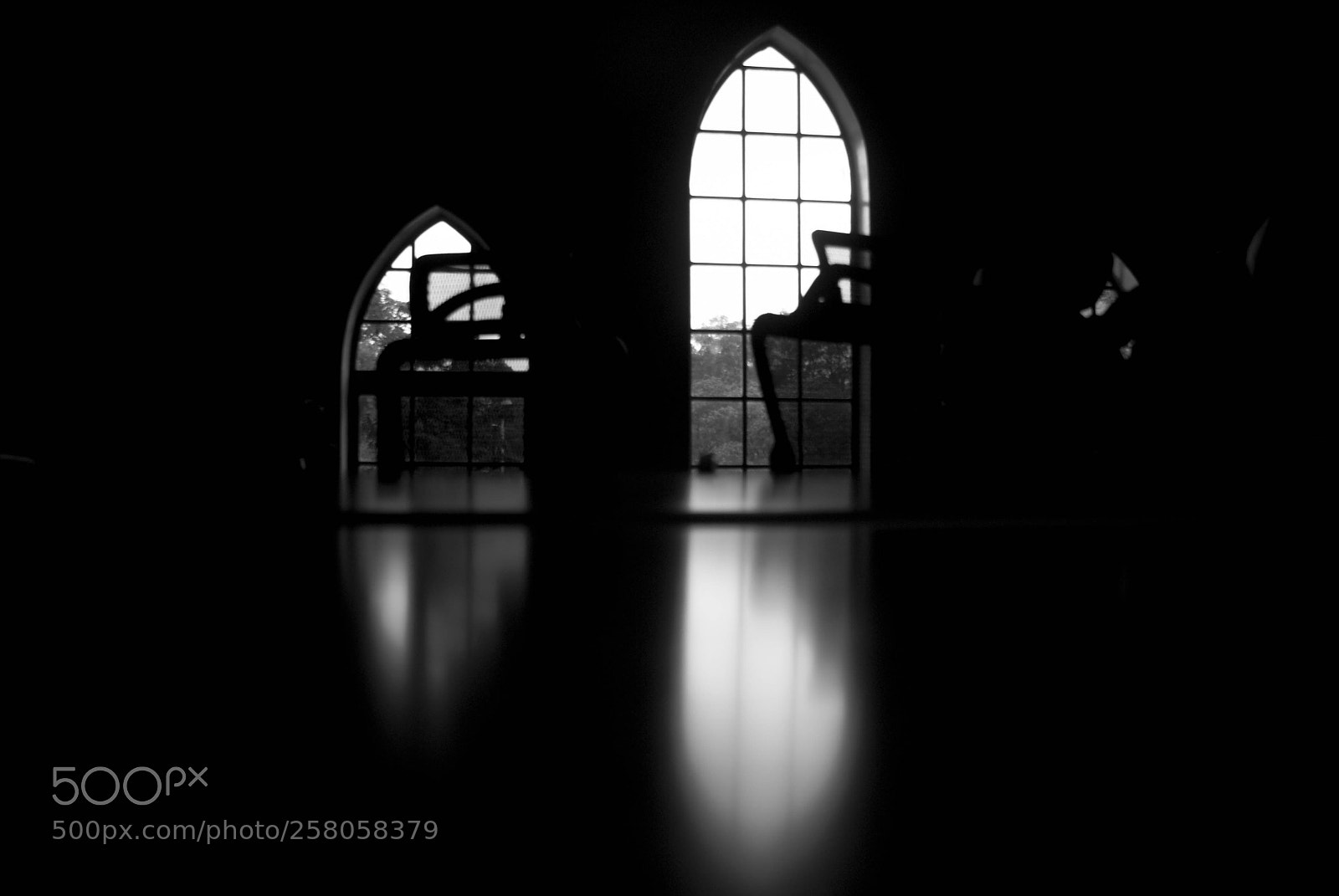 Sony Alpha DSLR-A200 sample photo. The window photography