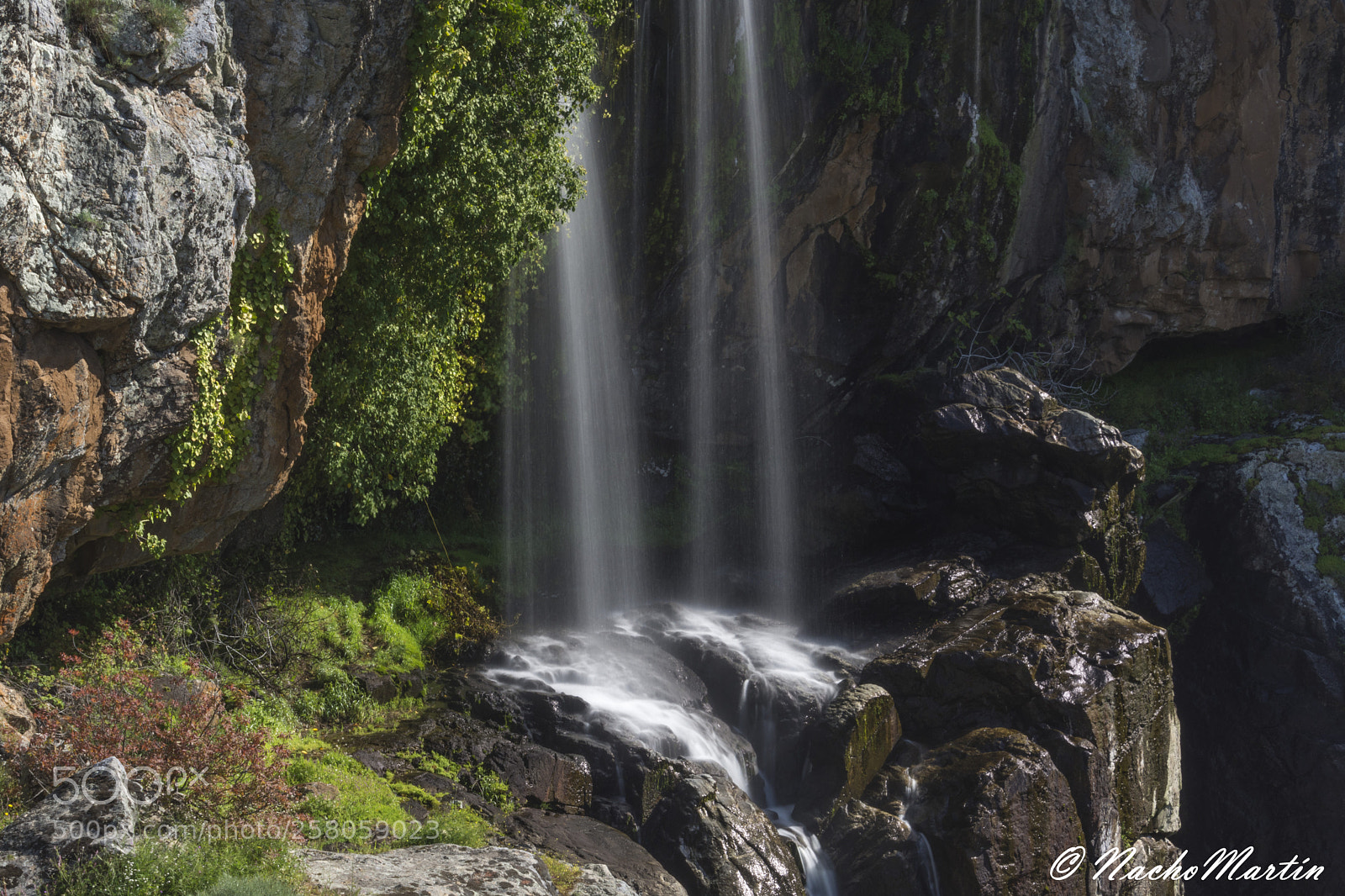 Nikon D7200 sample photo. Caída de agua photography